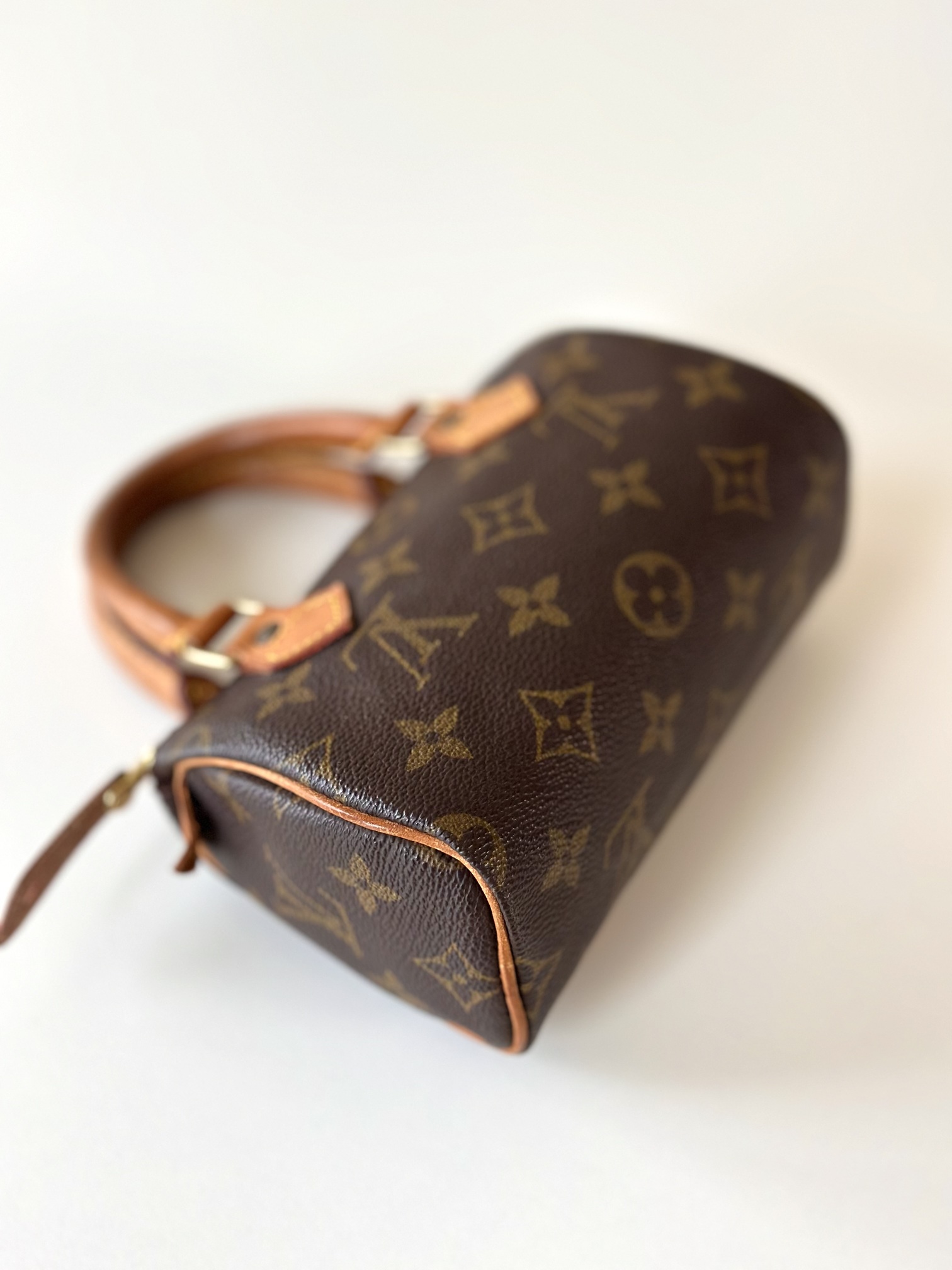 Louis Vuitton Monogram nano speedy - Image 10