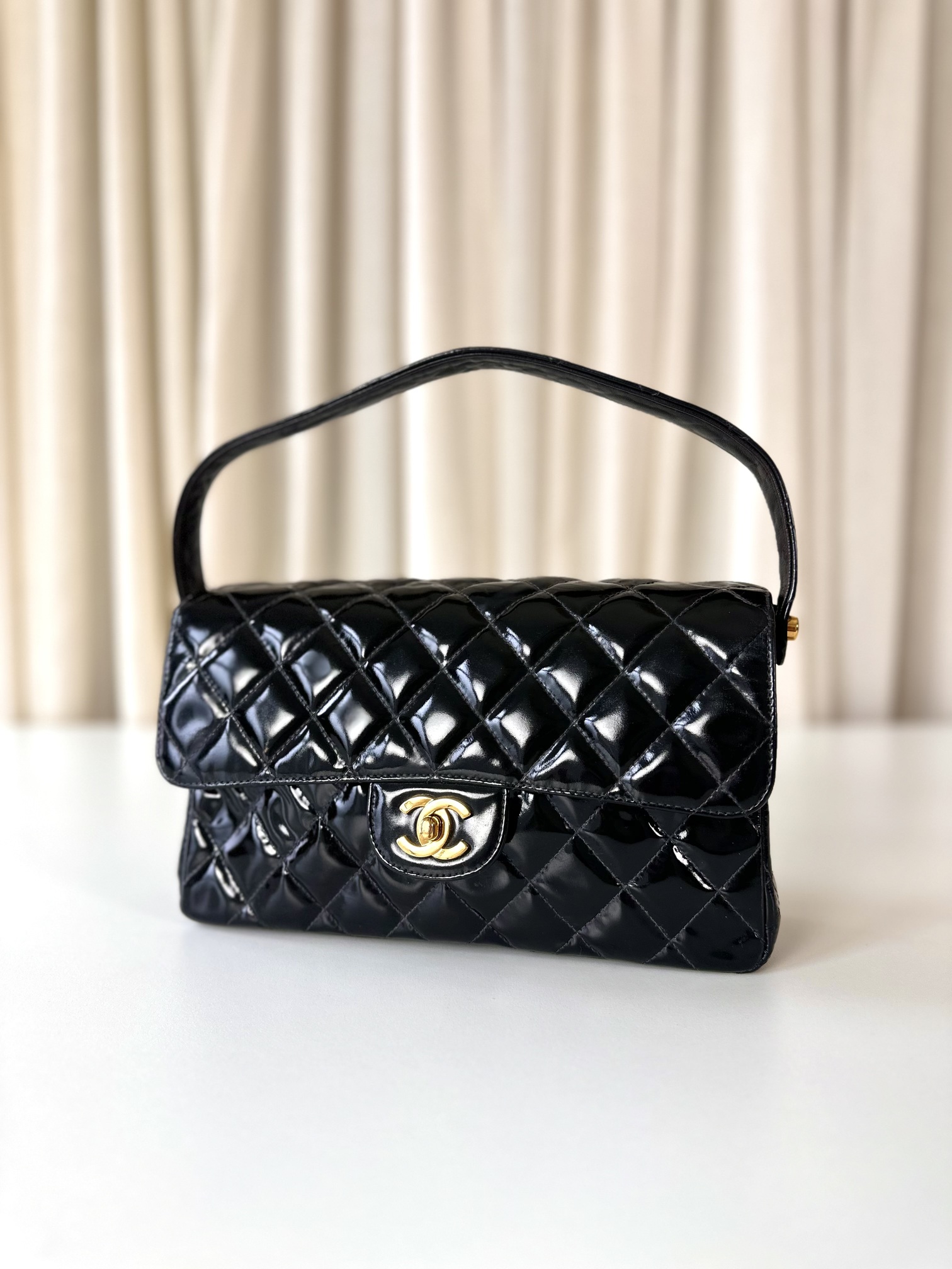 Chanel patent double face - Image 2