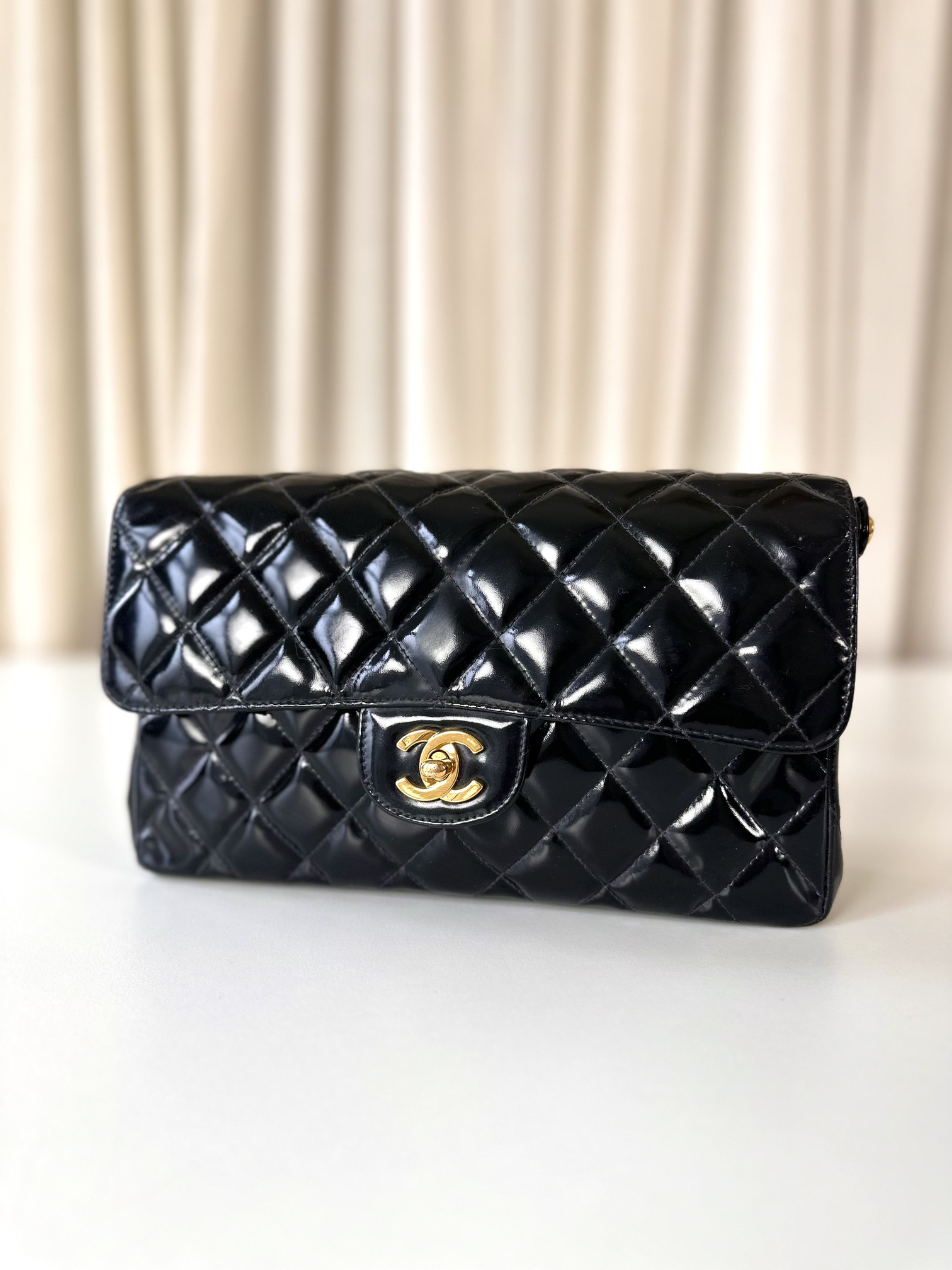 Chanel patent double face - Image 4