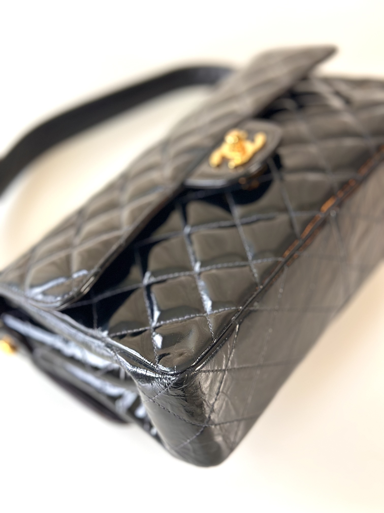 Chanel patent double face - Image 11