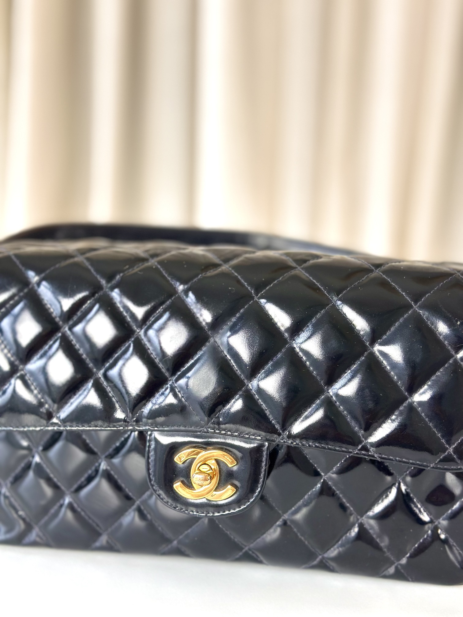 Chanel patent double face - Image 13