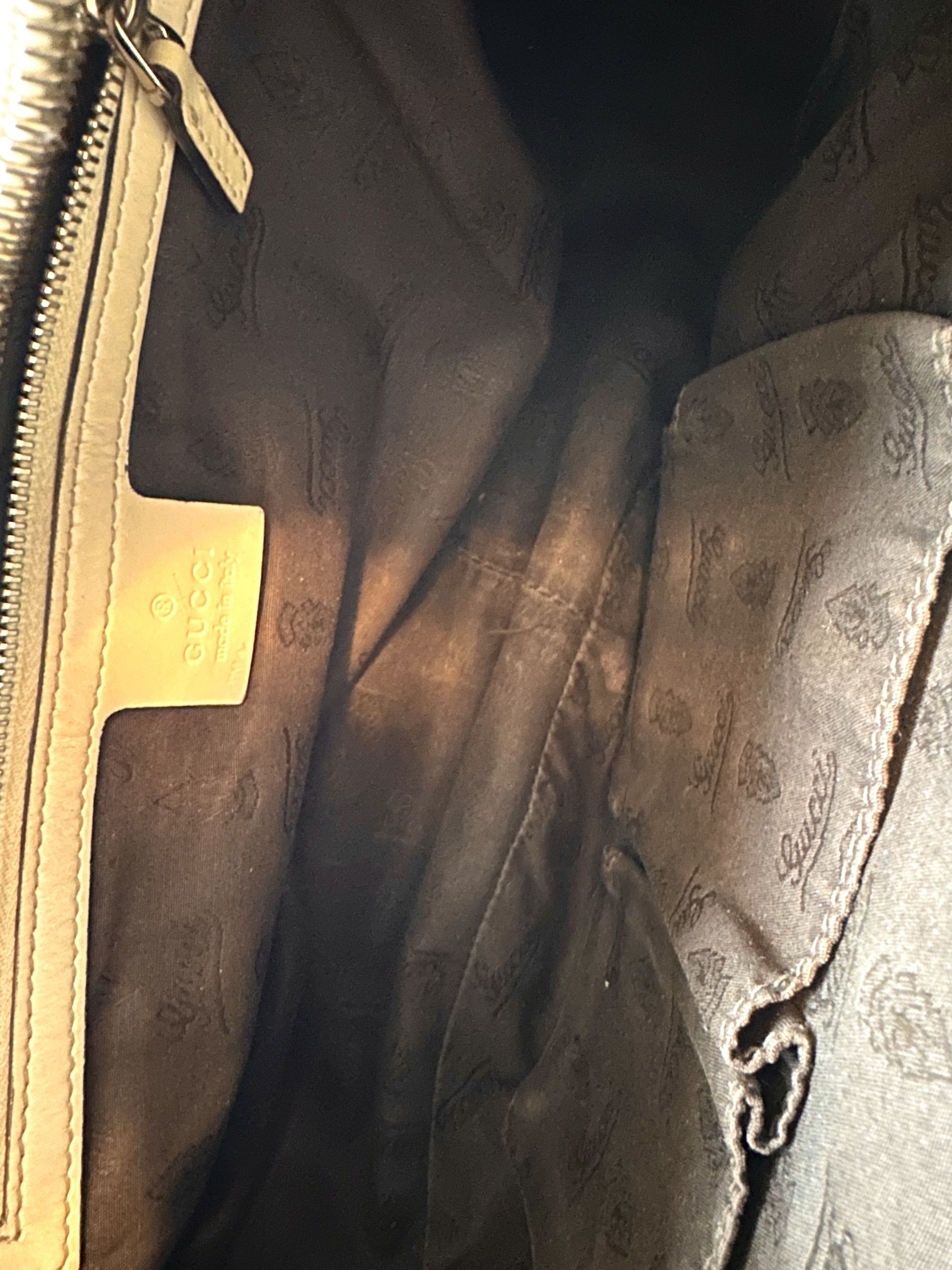 Gucci handbag - Image 12
