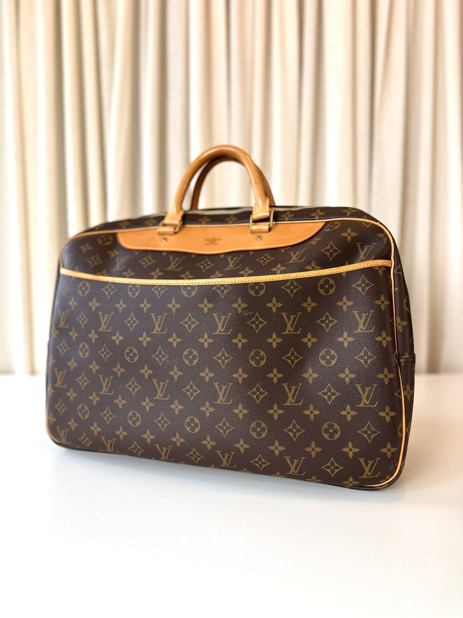 Louis Vuitton monogram travel bag + strap - Image 2