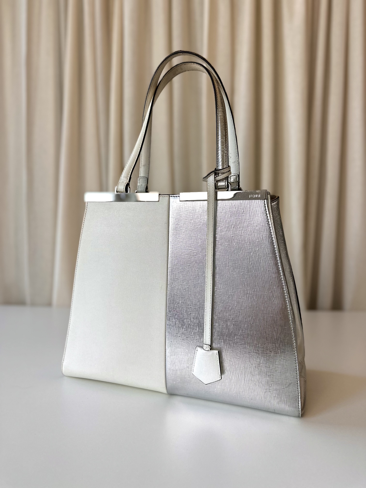 Fendi silver handbag - Image 2