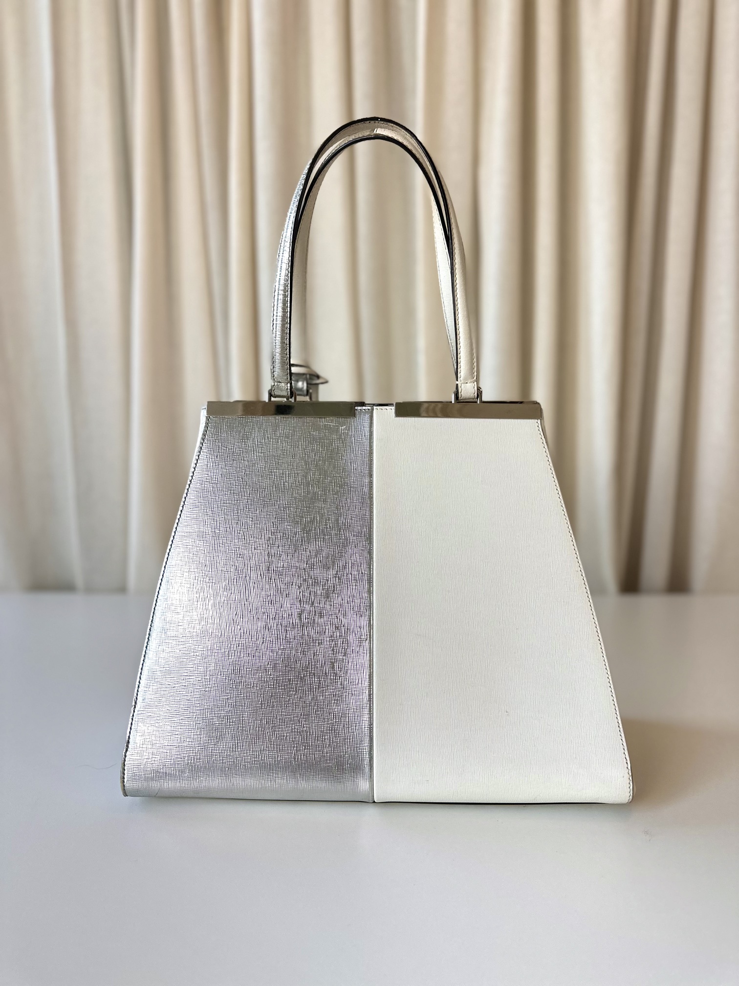 Fendi silver handbag - Image 3