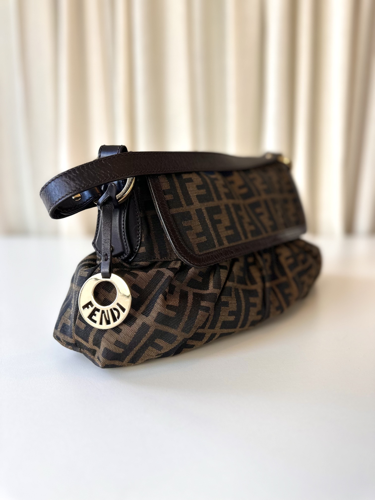 Fendi Zucca flap bag - Image 3