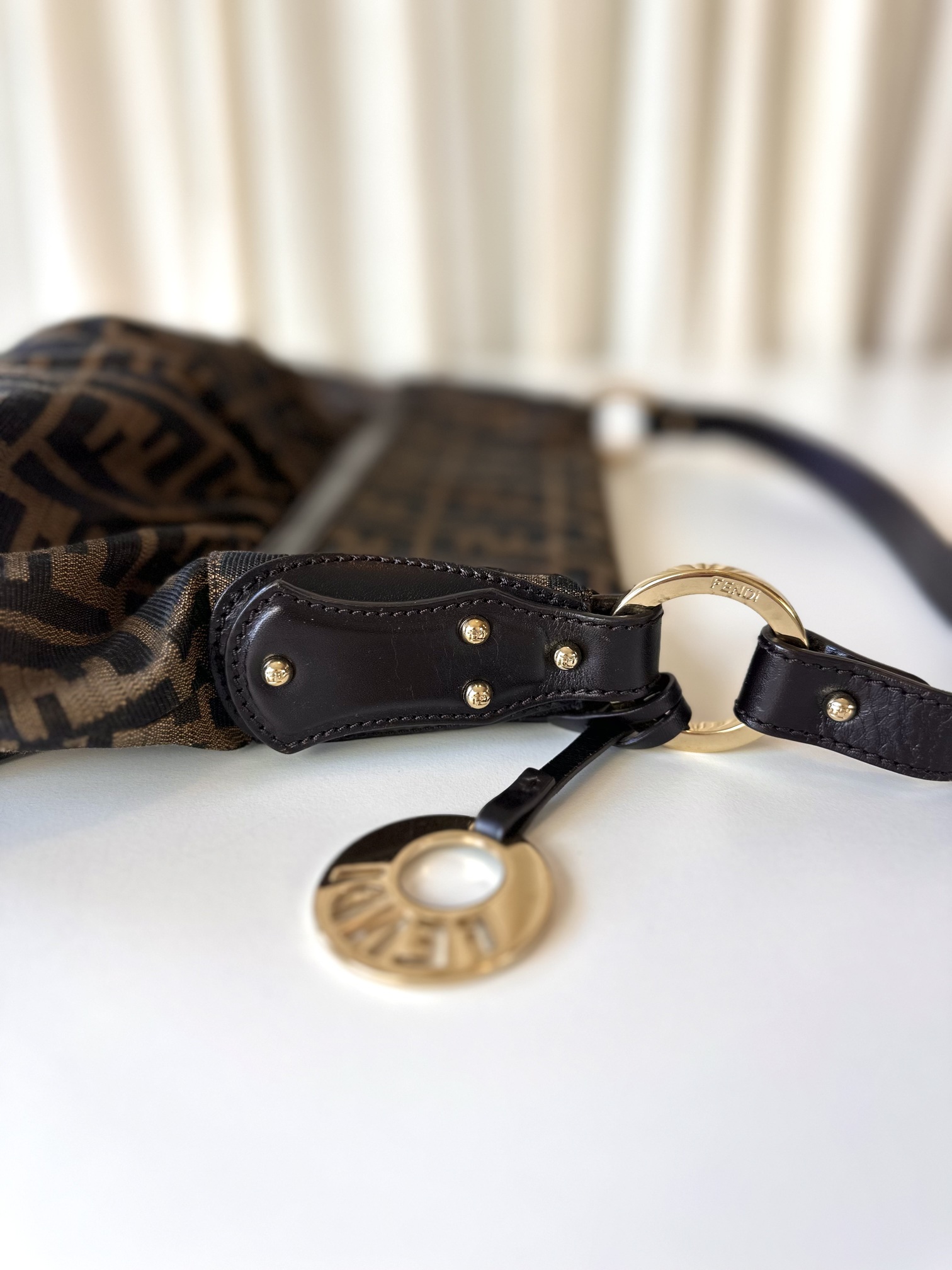 Fendi Zucca flap bag - Image 13