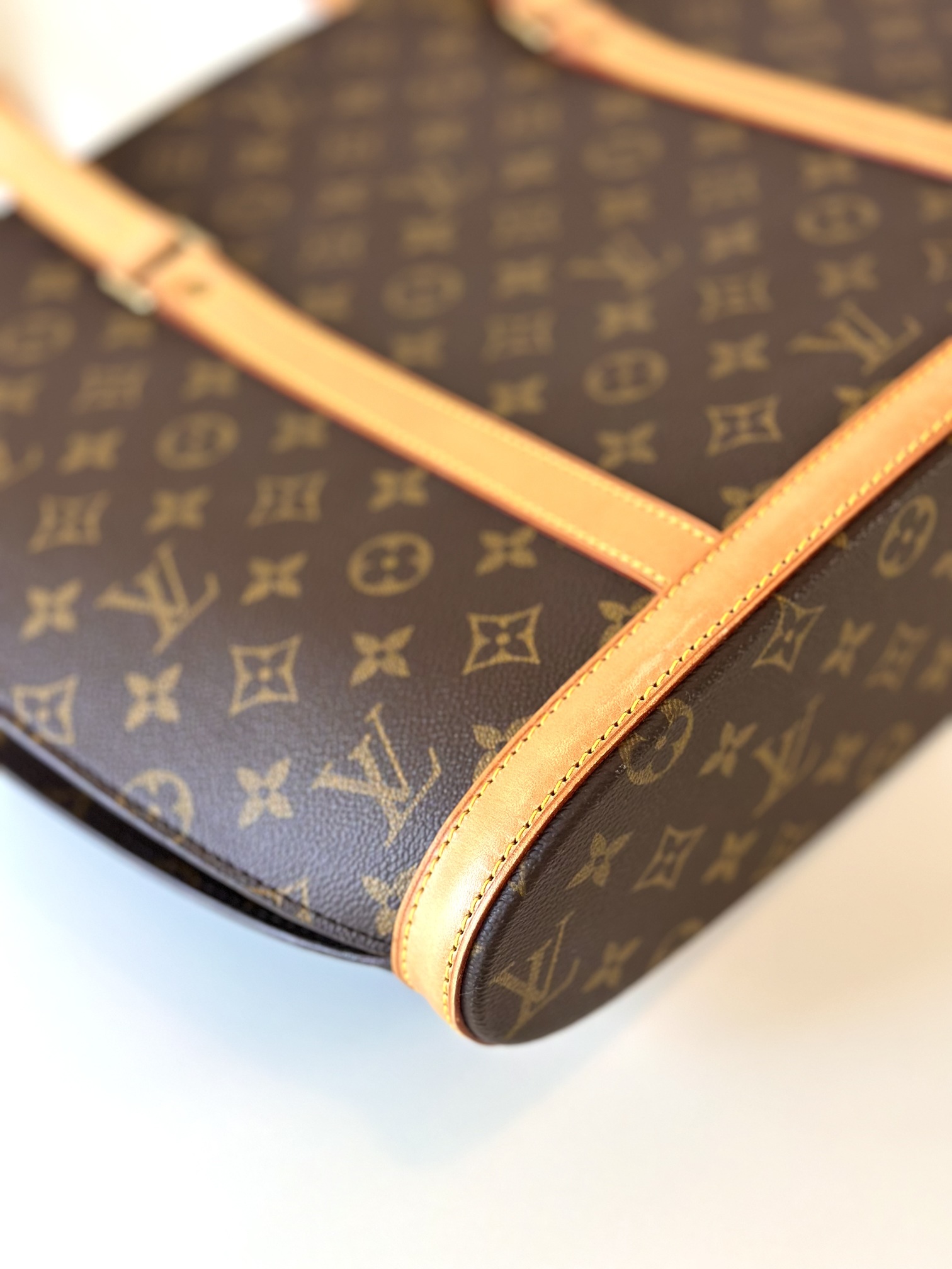 Louis Vuitton Babylone - Image 9