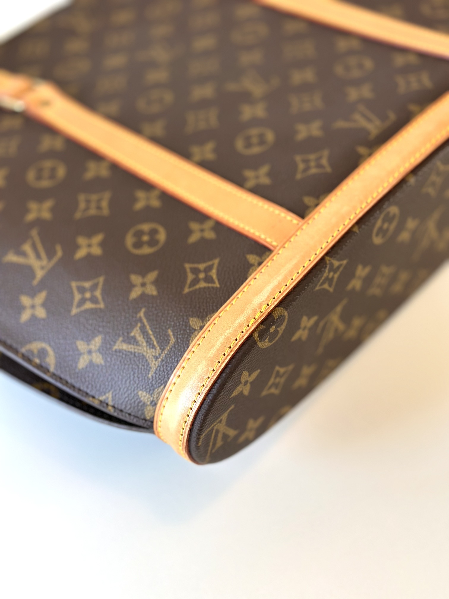 Louis Vuitton Babylone - Image 11