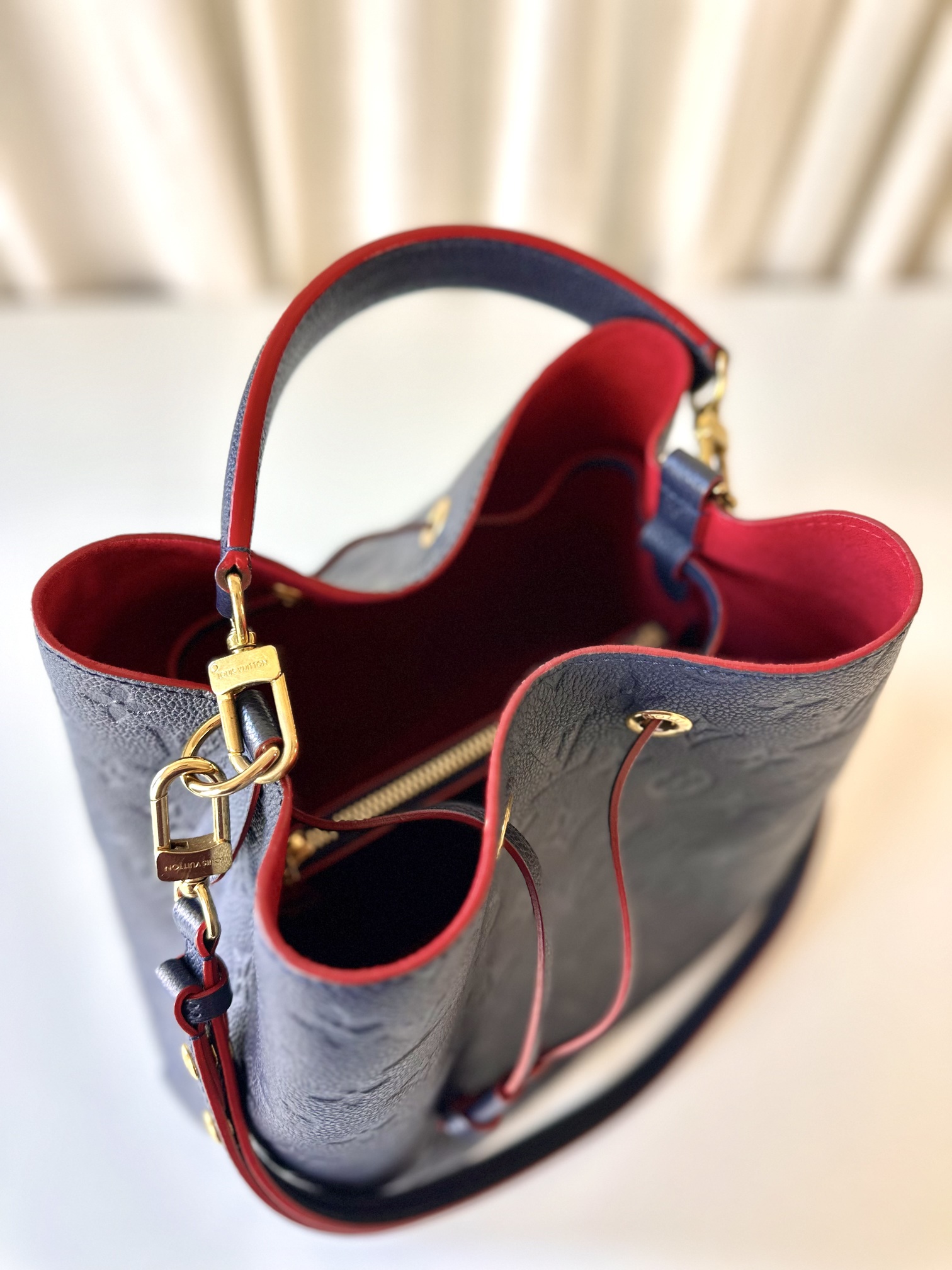 Louis Vuitton Neo Noé navy - Image 12