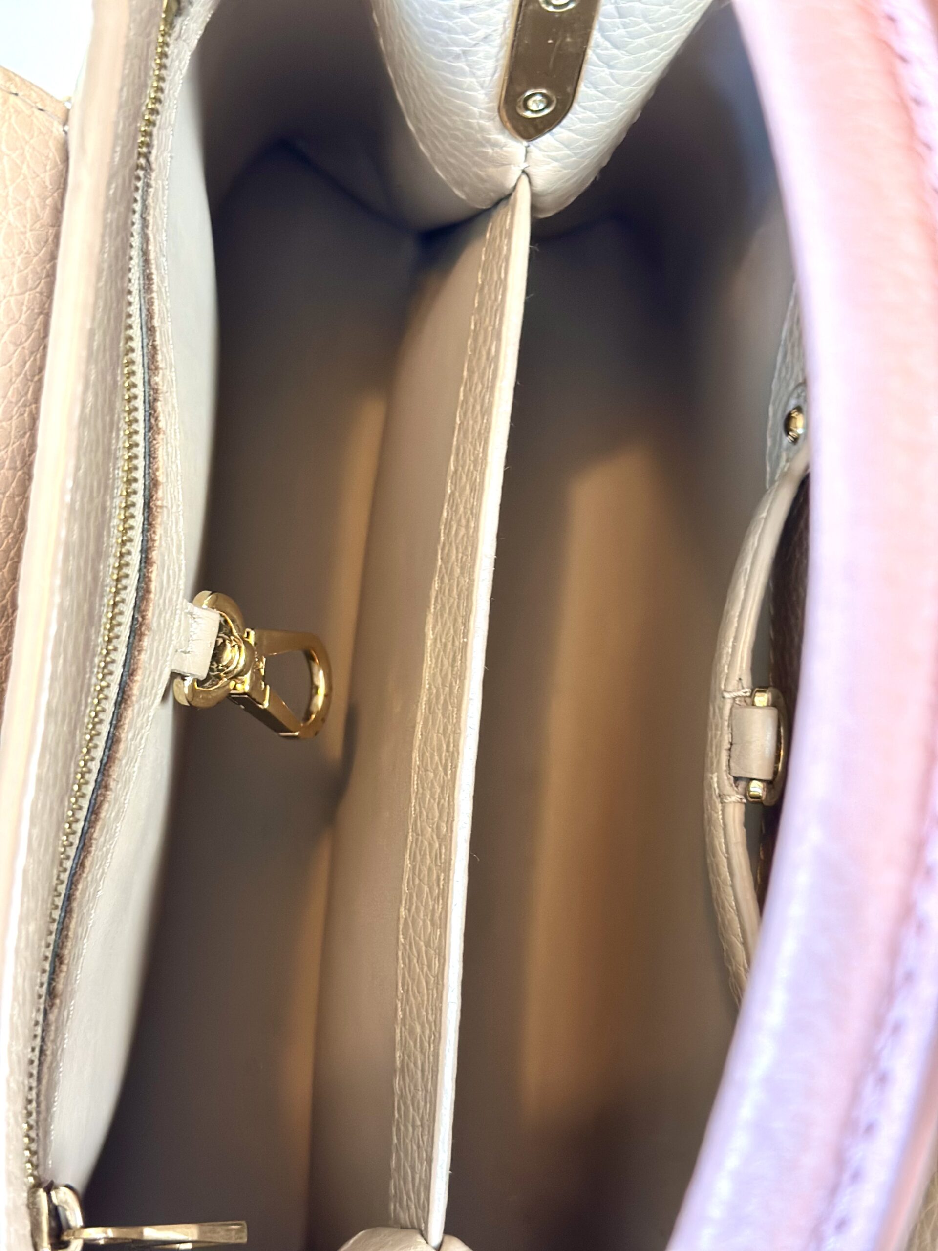 Louis Vuitton Capucines BB - Image 13