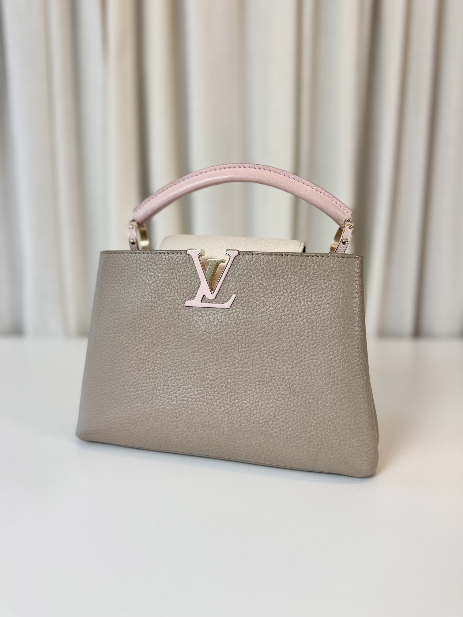 Louis Vuitton Capucines BB - Image 2