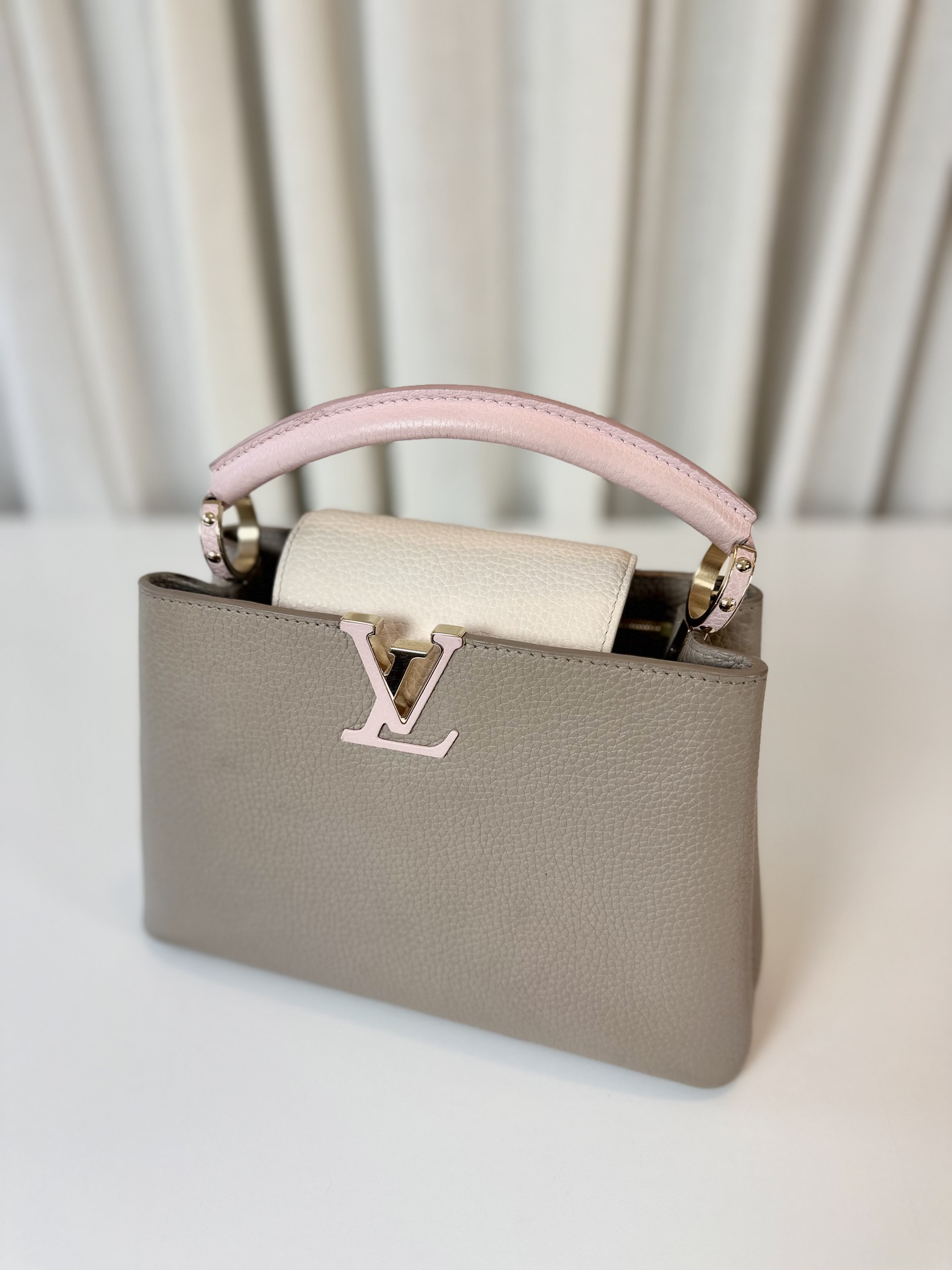 Louis Vuitton Capucines BB - Image 3