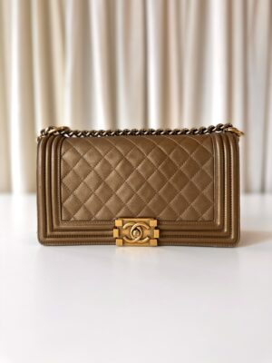 Chanel boy bag
