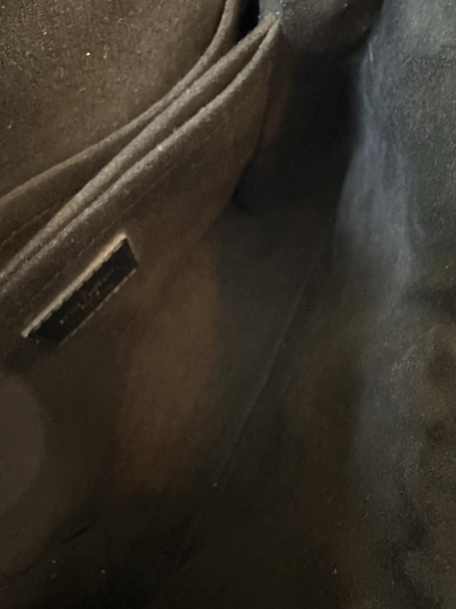 Louis Vuitton Saint Michel - Image 13