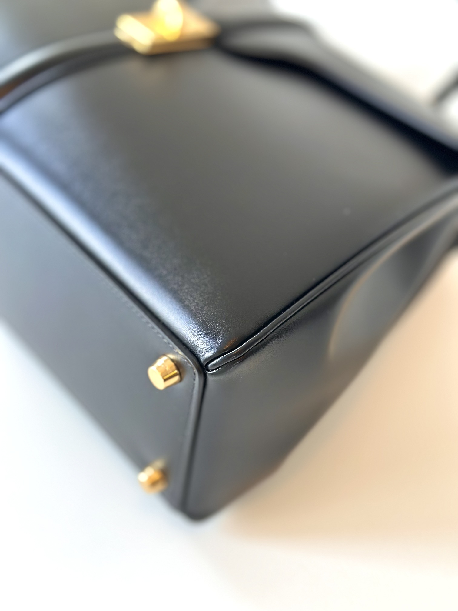 Celine Classique 16 Bag - Image 13