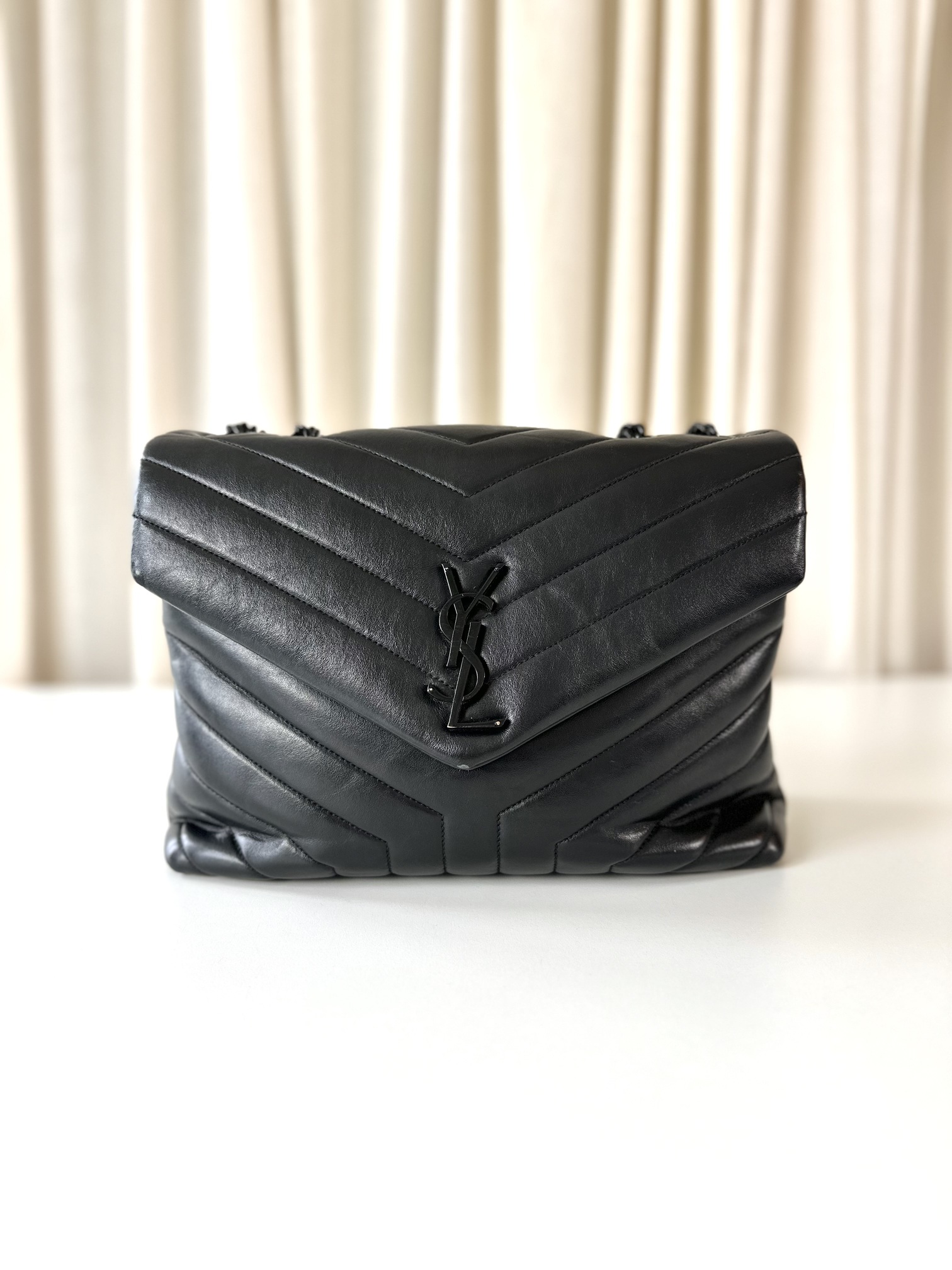 Saint Laurent Loulou large so black