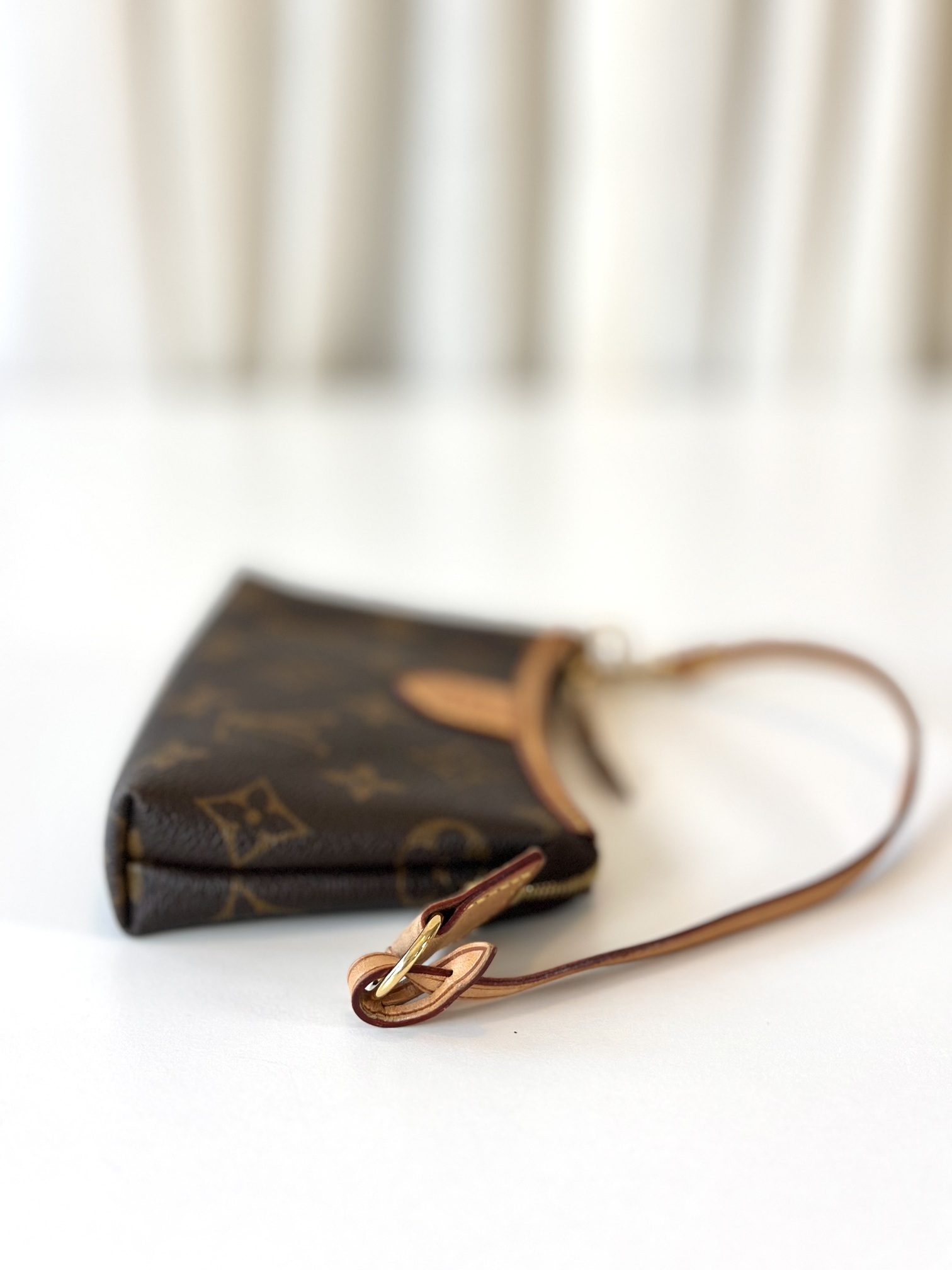 Louis Vuitton mini pochette - Image 4