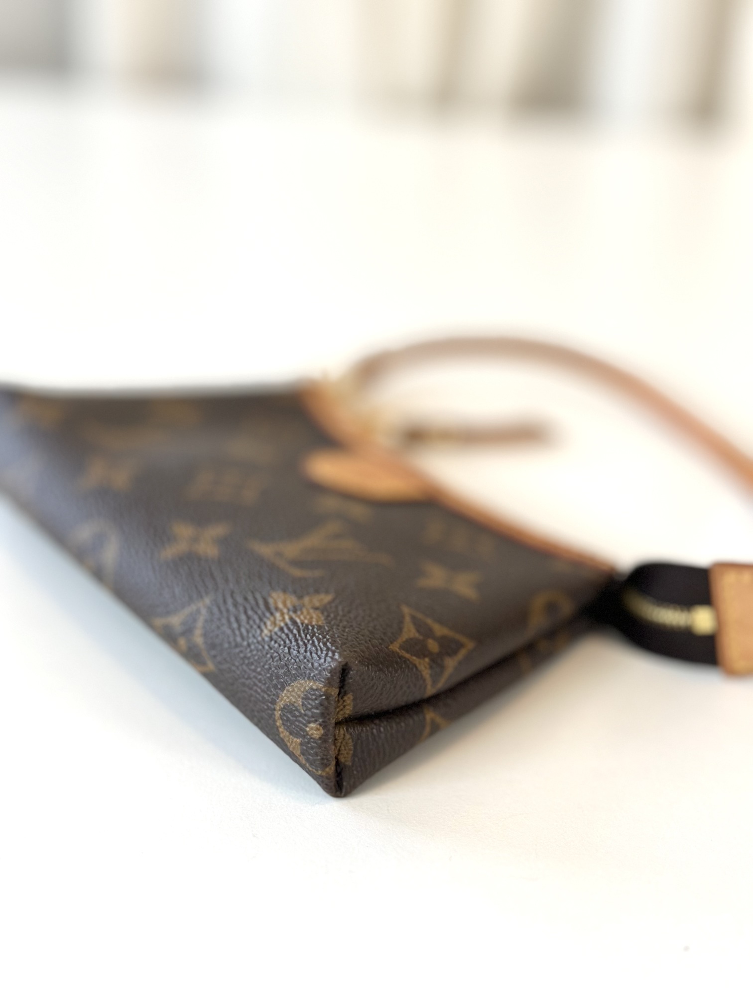 Louis Vuitton mini pochette - Image 5