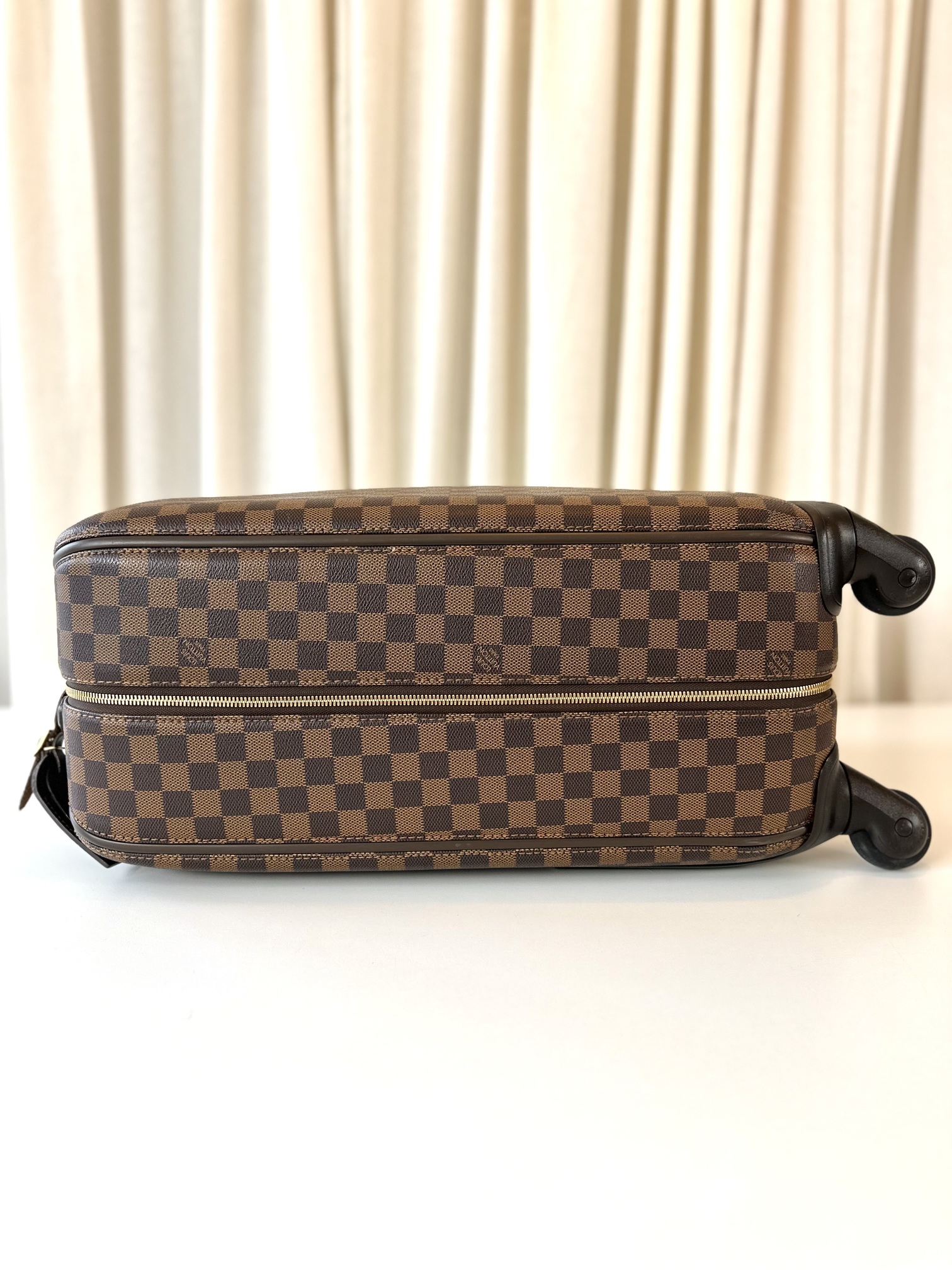 Louis Vuitton Damier Suitcase 55 - Image 7