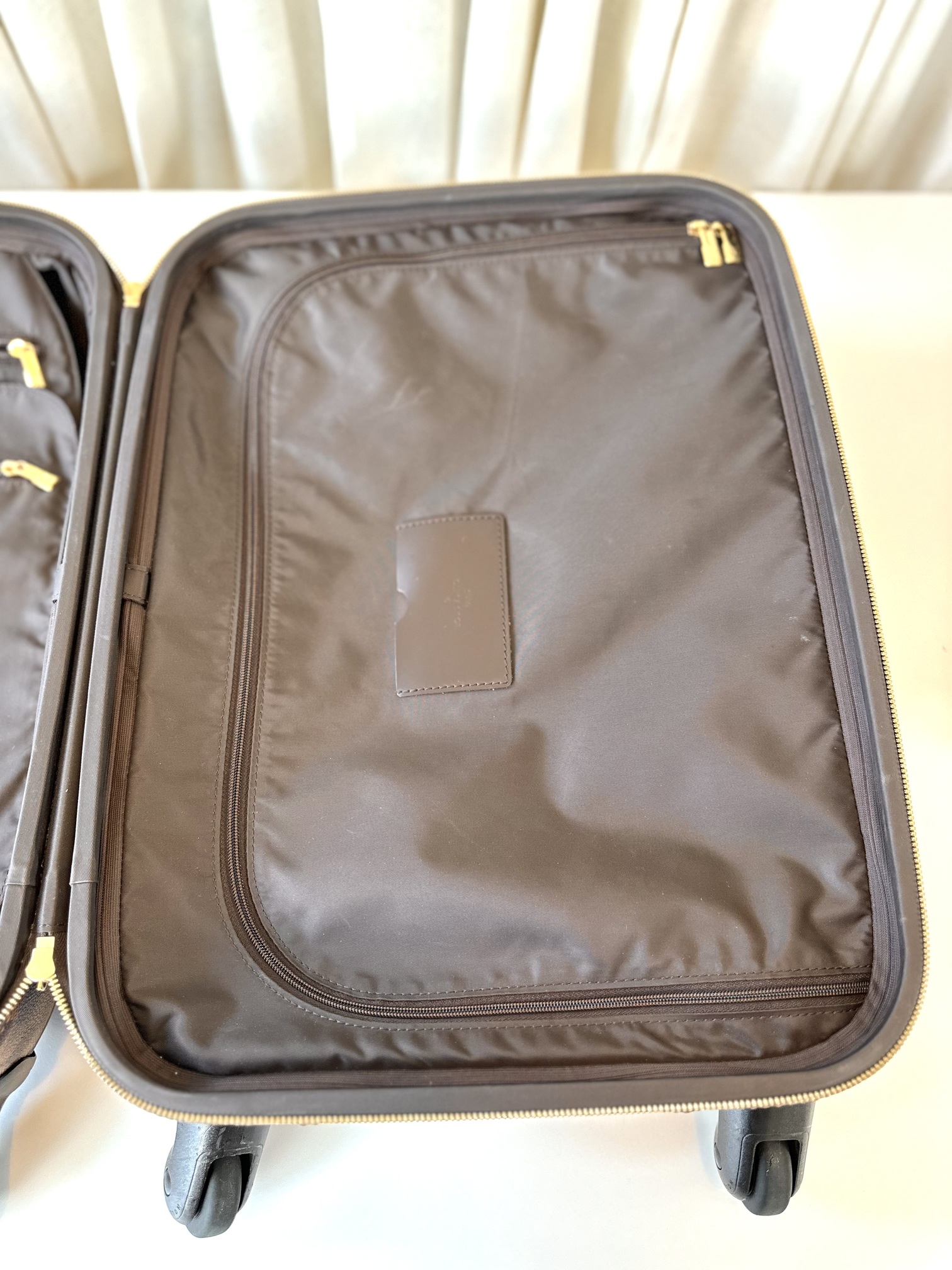 Louis Vuitton Damier Suitcase 55 - Image 8