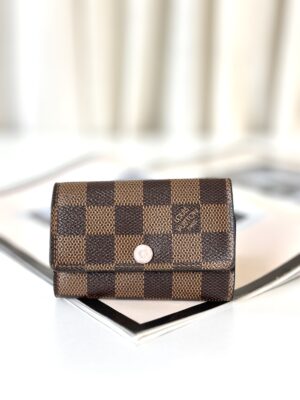 Louis Vuitton Key pouch damier