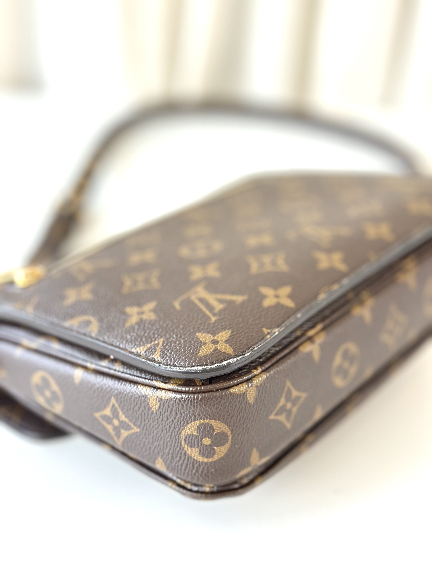 Louis Vuitton Pochette Metis monogram - Image 8