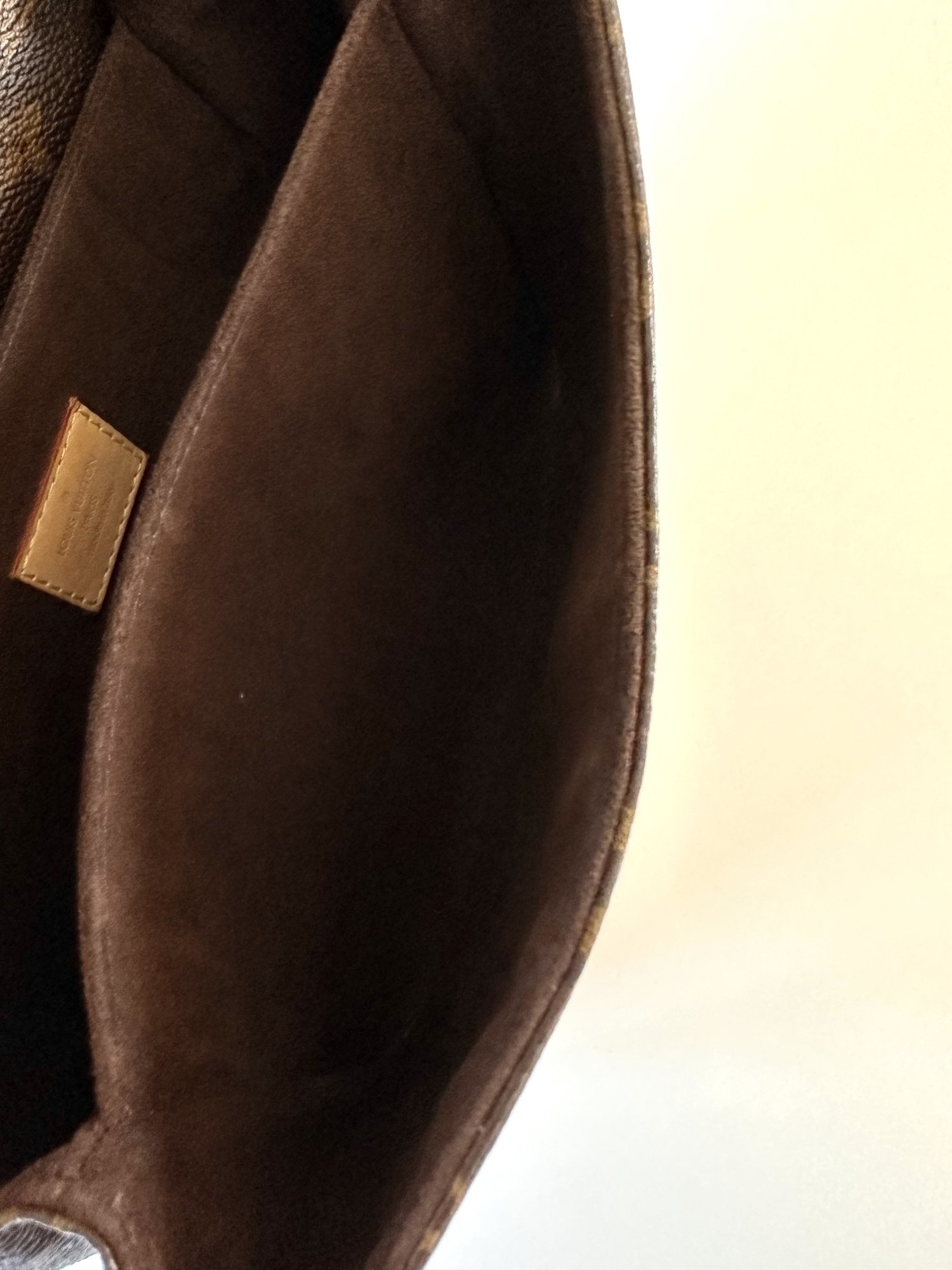 Louis Vuitton Pochette Metis monogram - Image 11