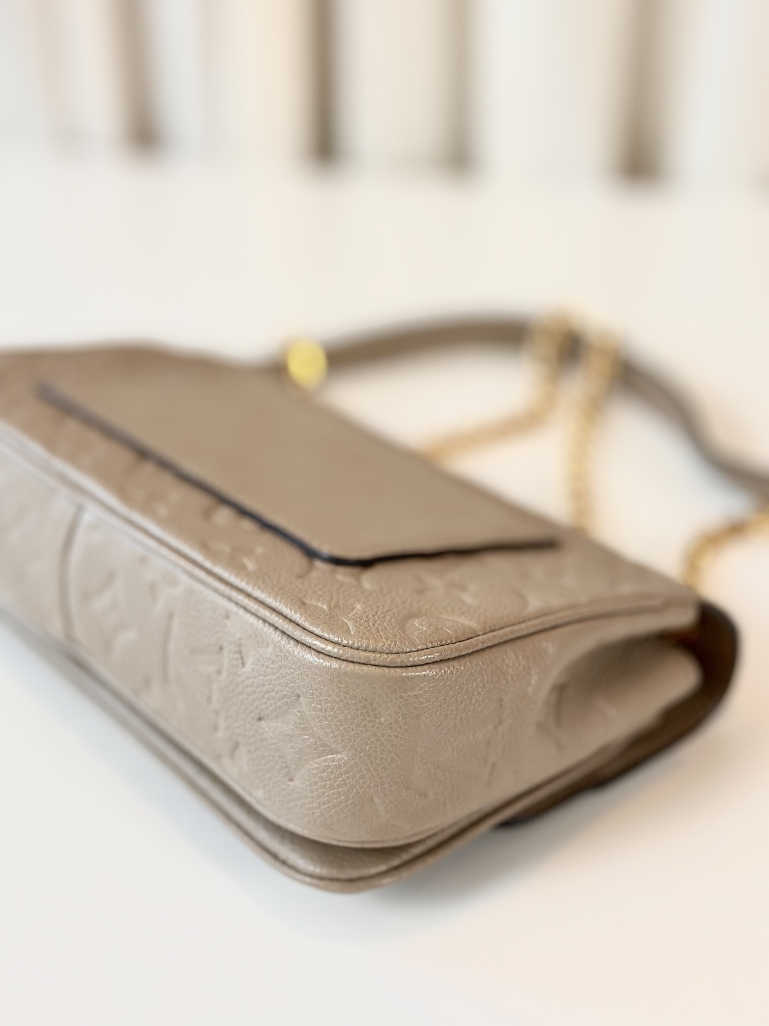 Louis Vuitton Marceau - Image 10