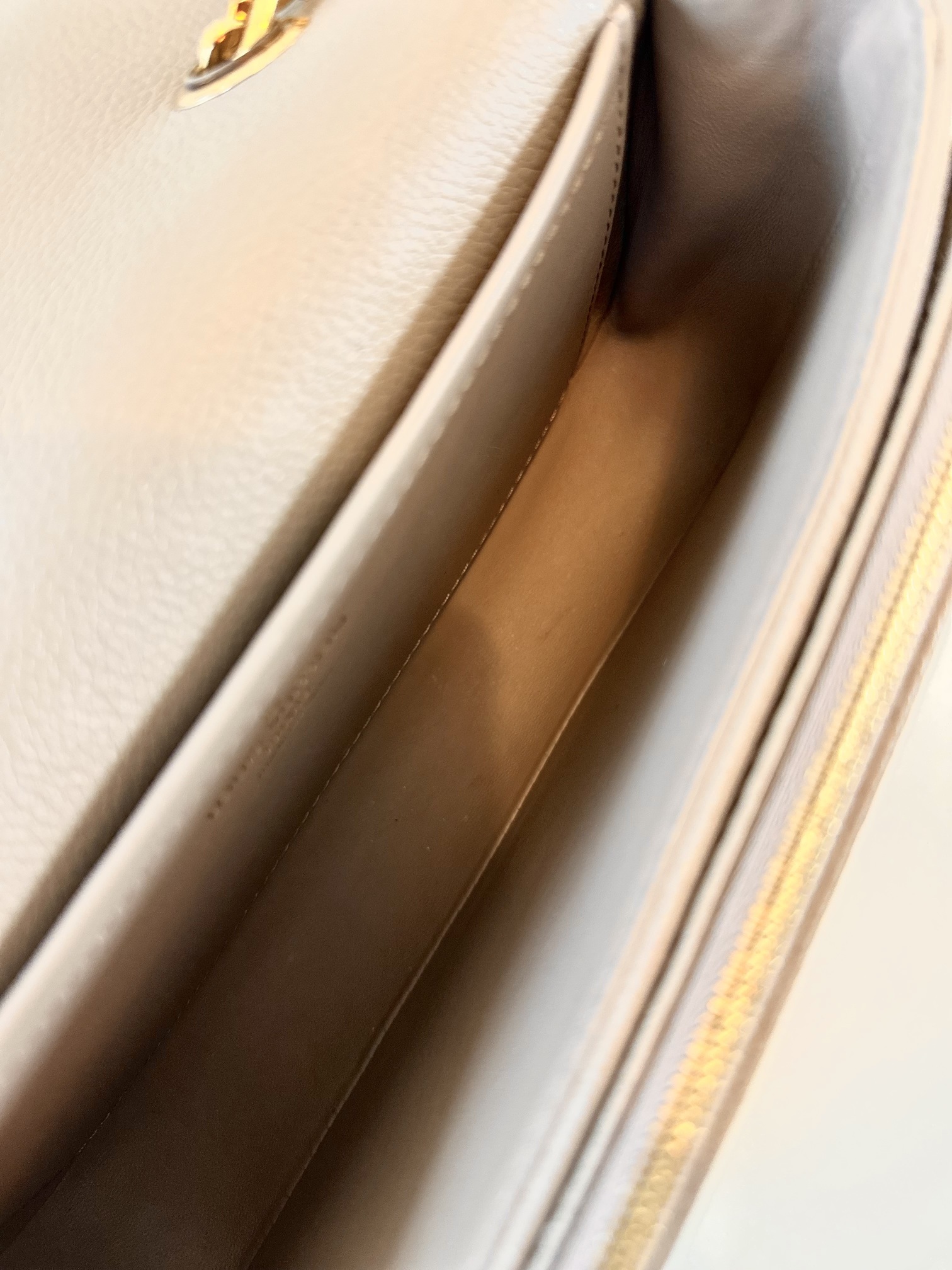 Louis Vuitton Marceau - Image 11