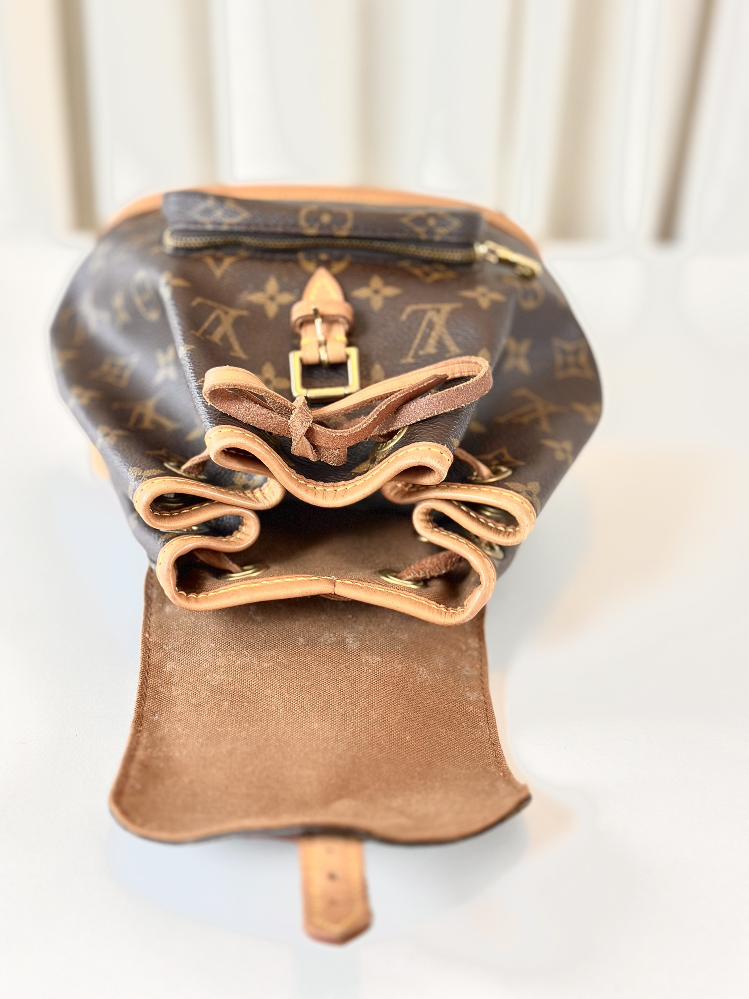 Louis Vuitton Montsouris pm - Image 14