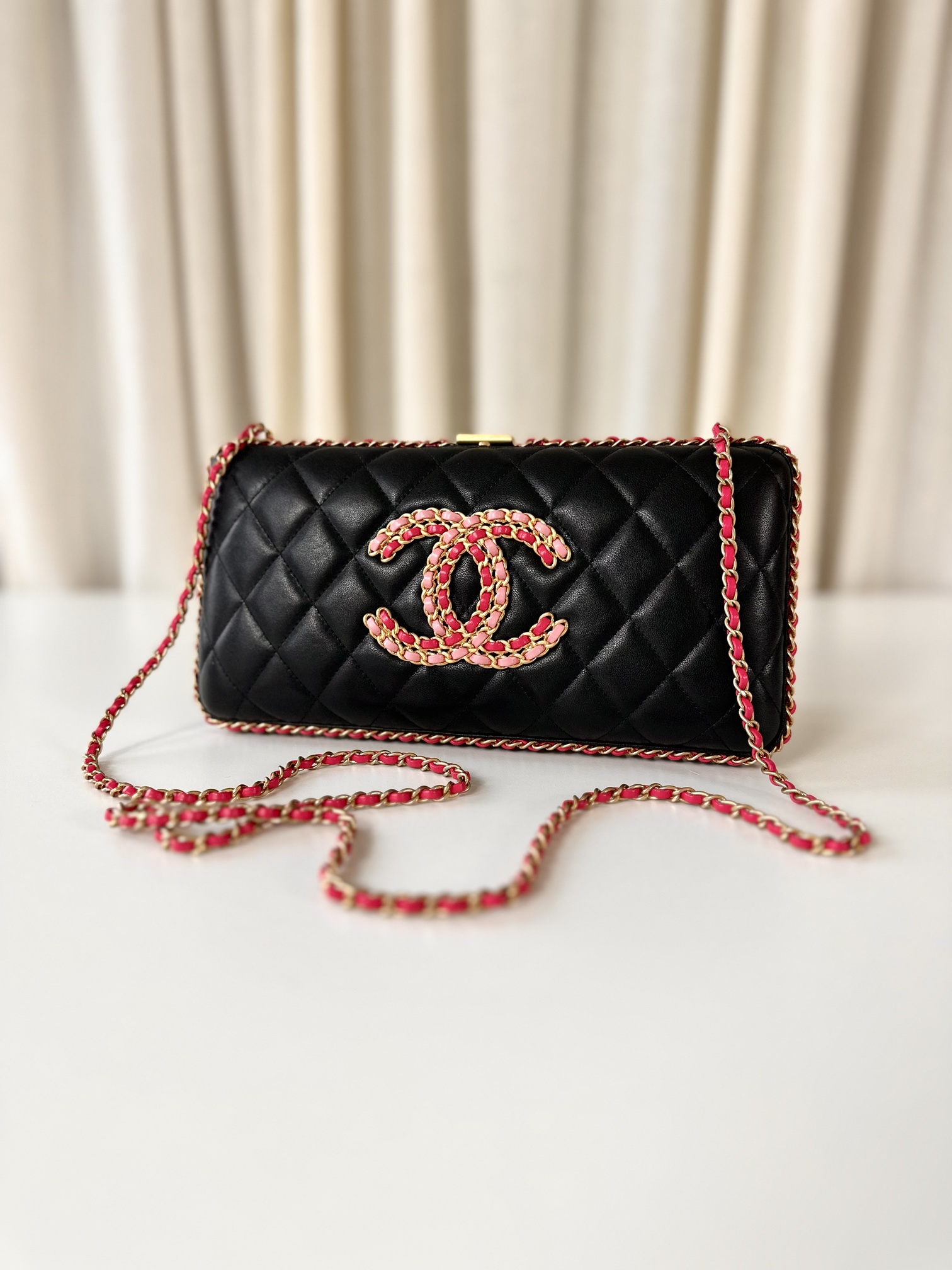 Chanel clutch - Image 2