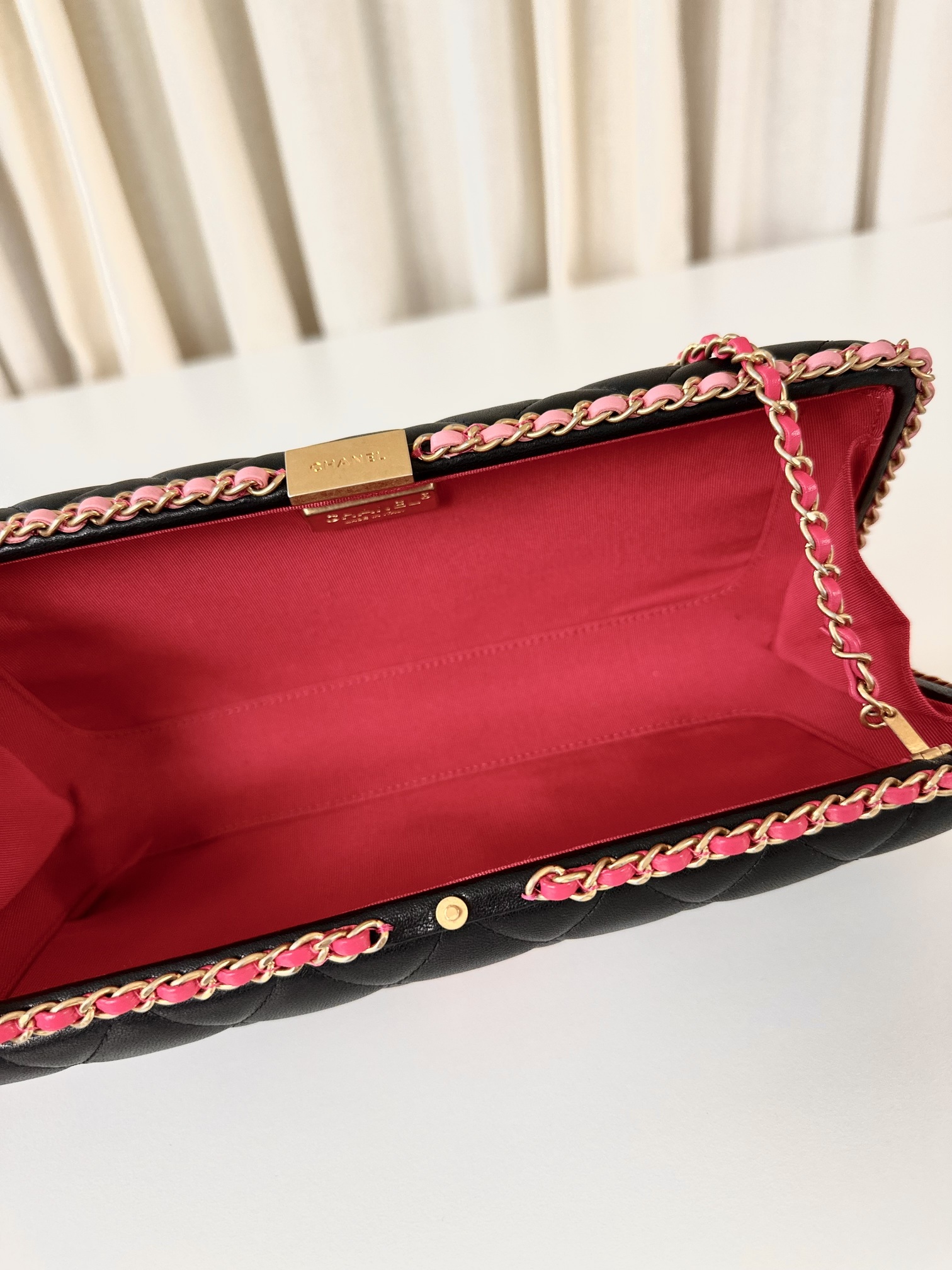Chanel clutch - Image 13