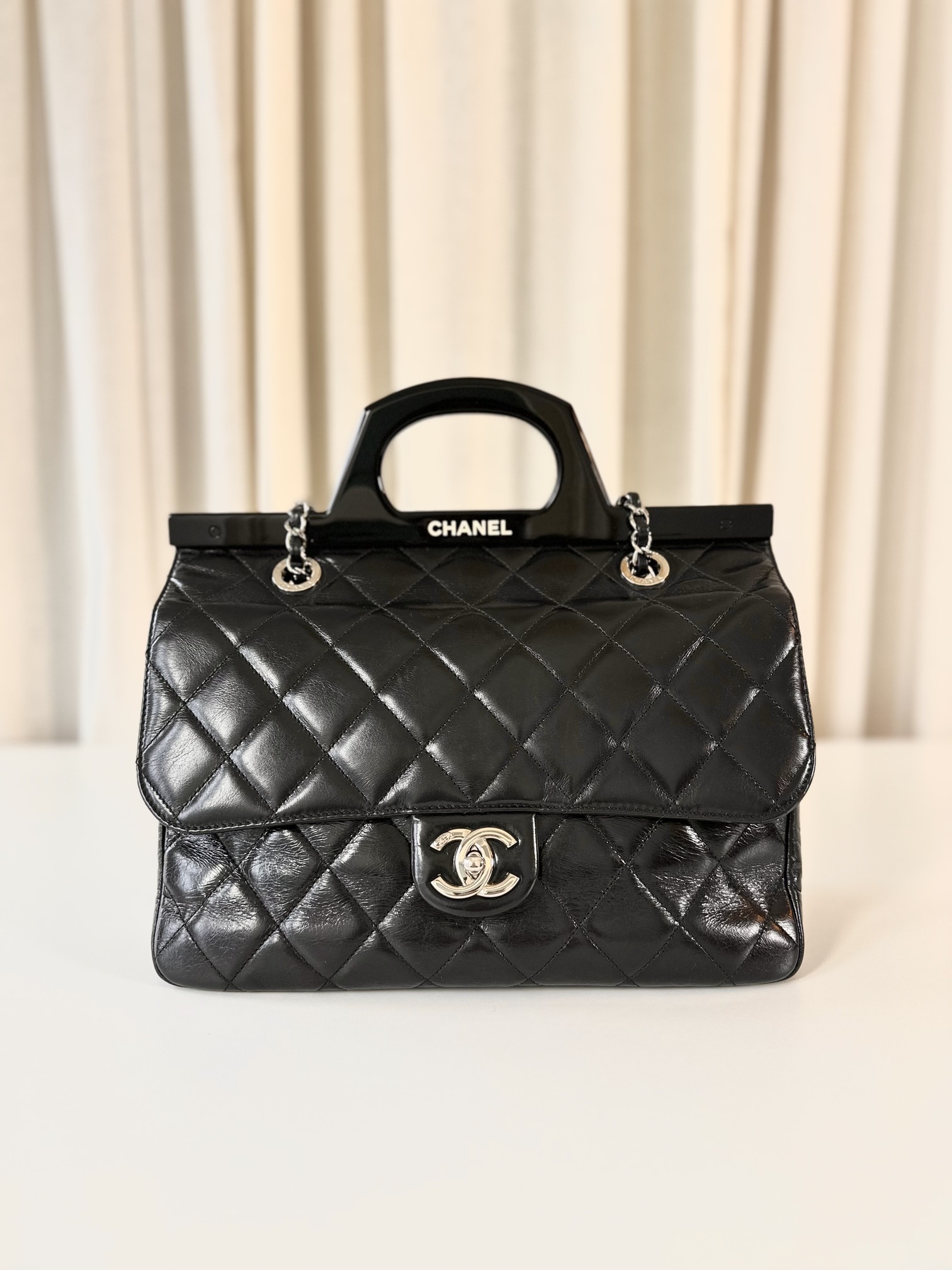 Rare Chanel delivery flap bag - Image 4