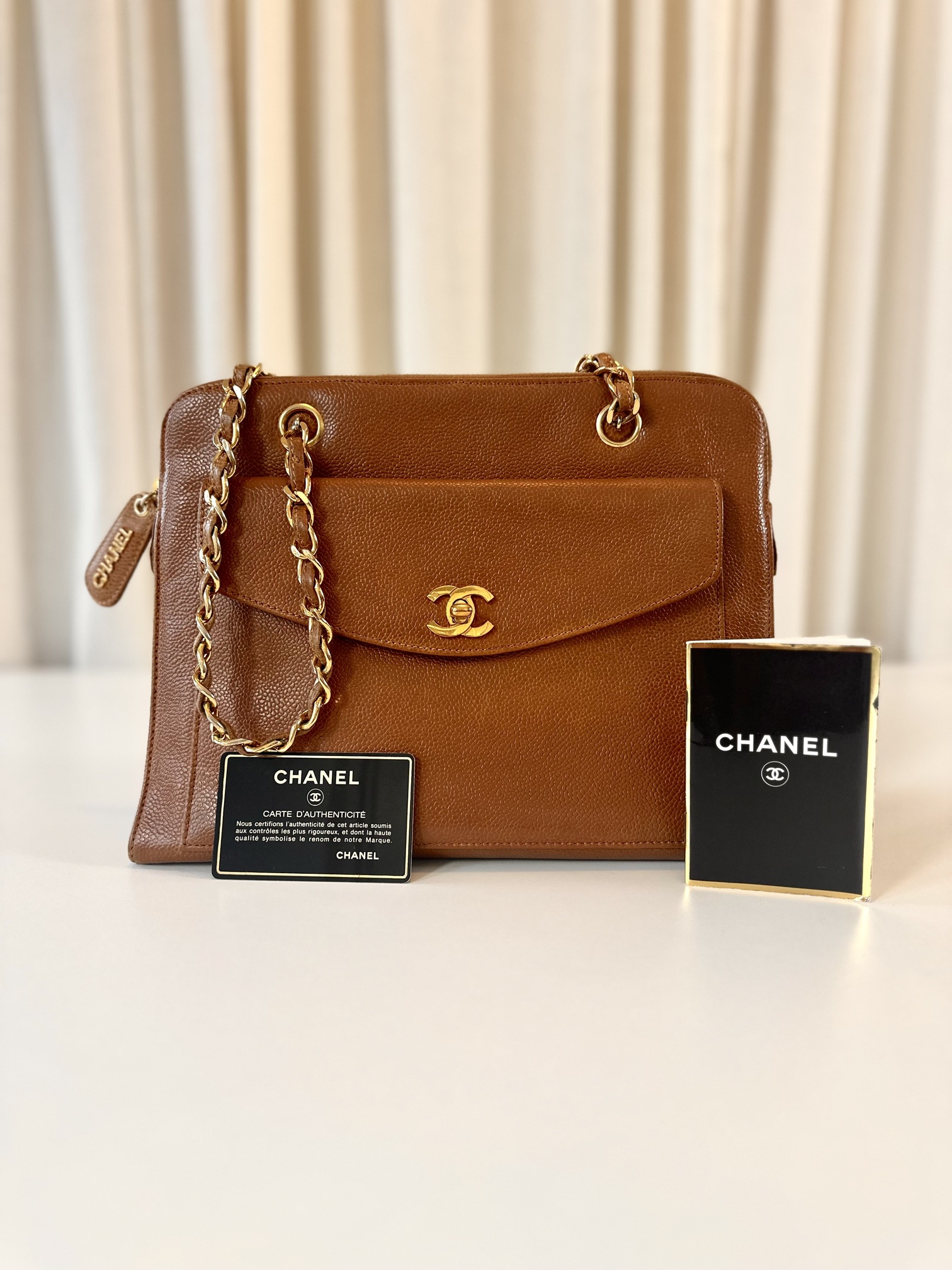 Chanel shoulder bag brown - Image 13