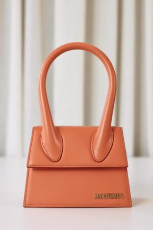 Jacquemus Chiquito orange