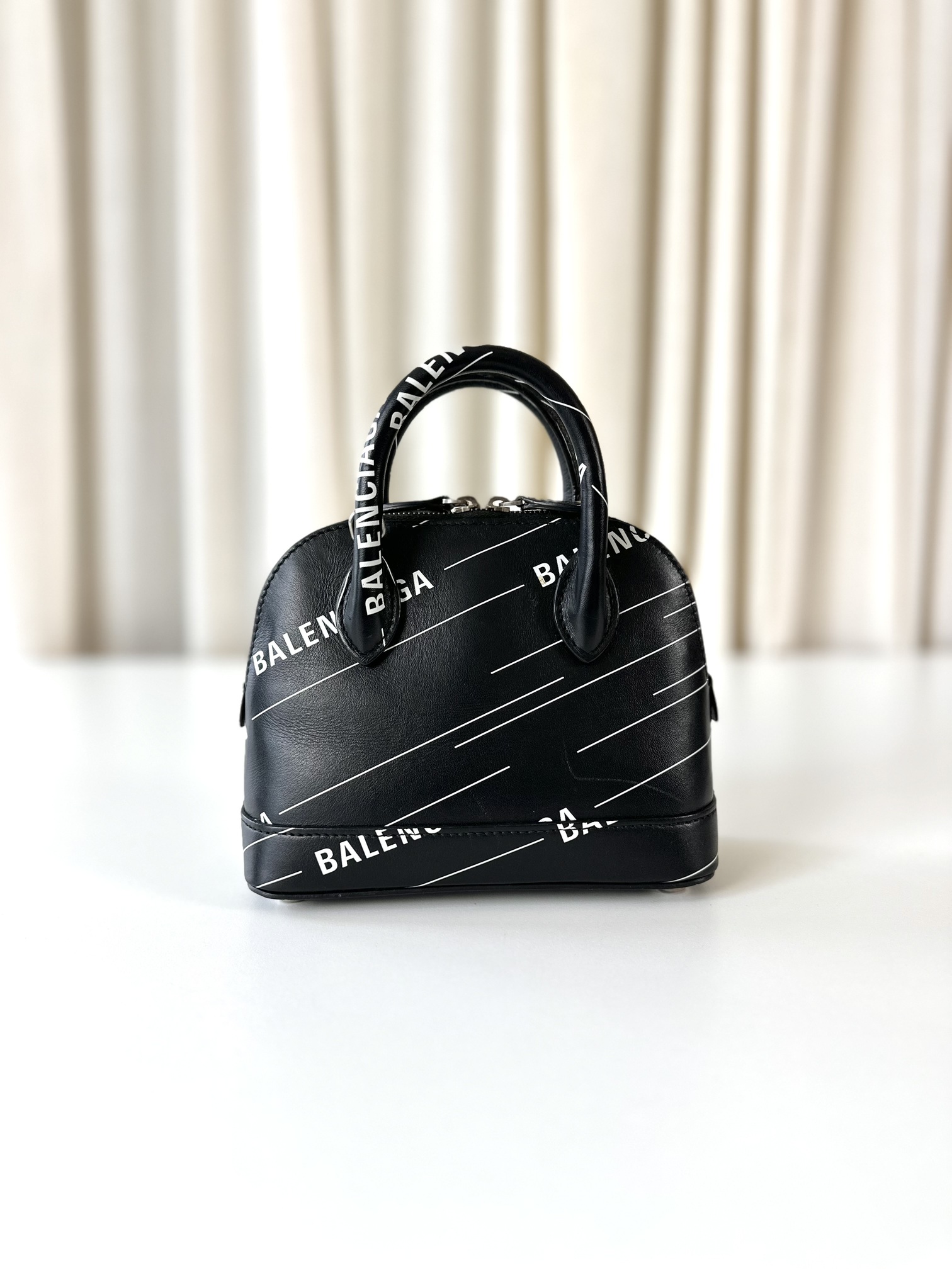 Balenciaga handbag small - Image 13