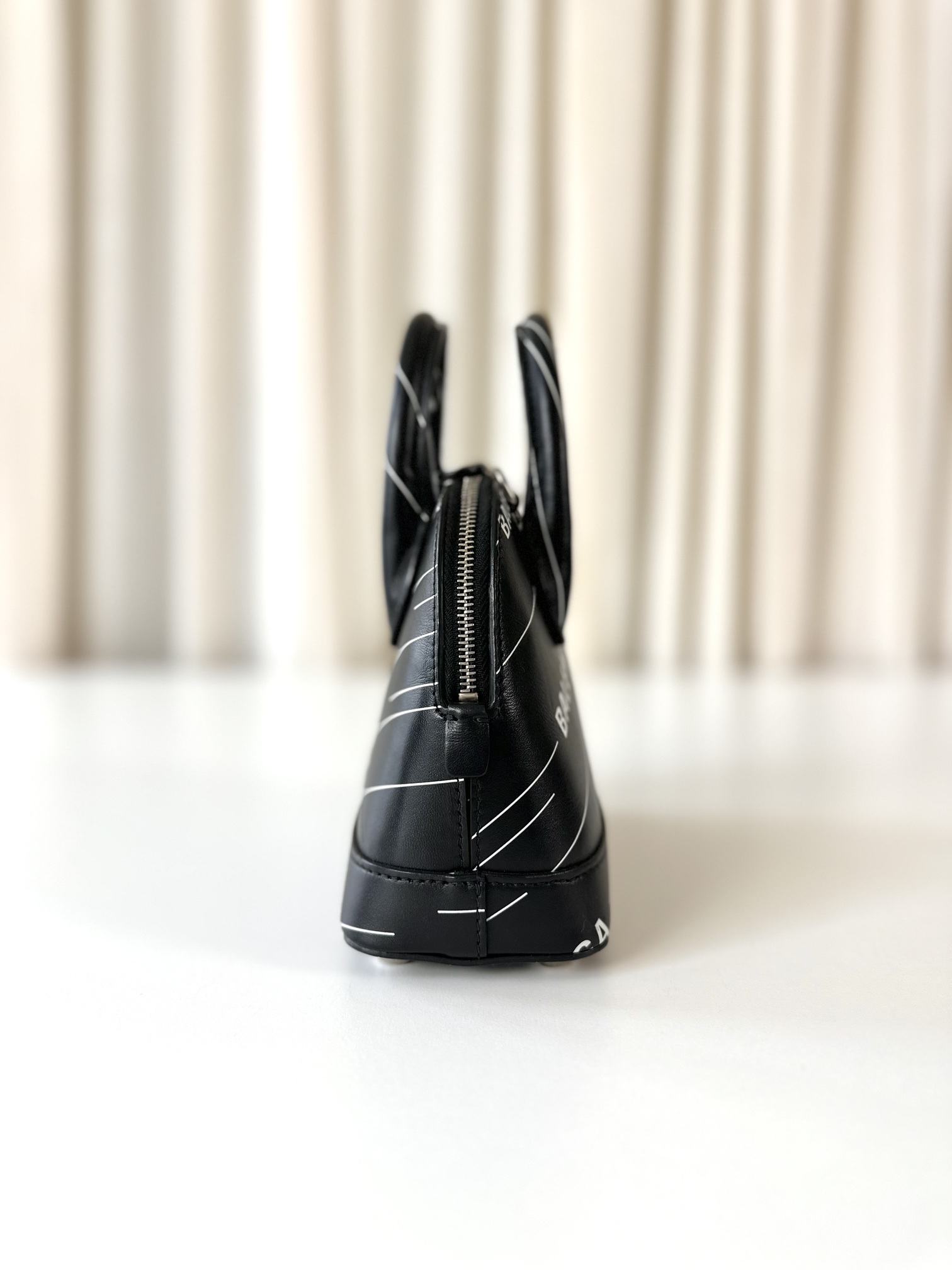 Balenciaga handbag small - Image 10