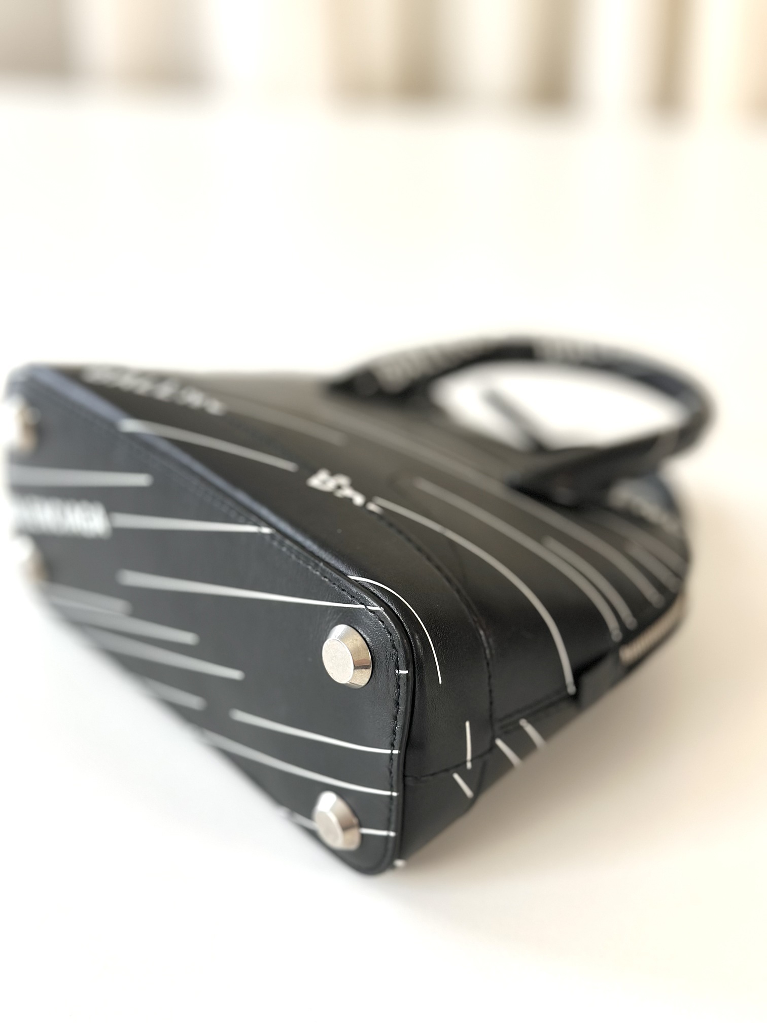 Balenciaga handbag small - Image 5