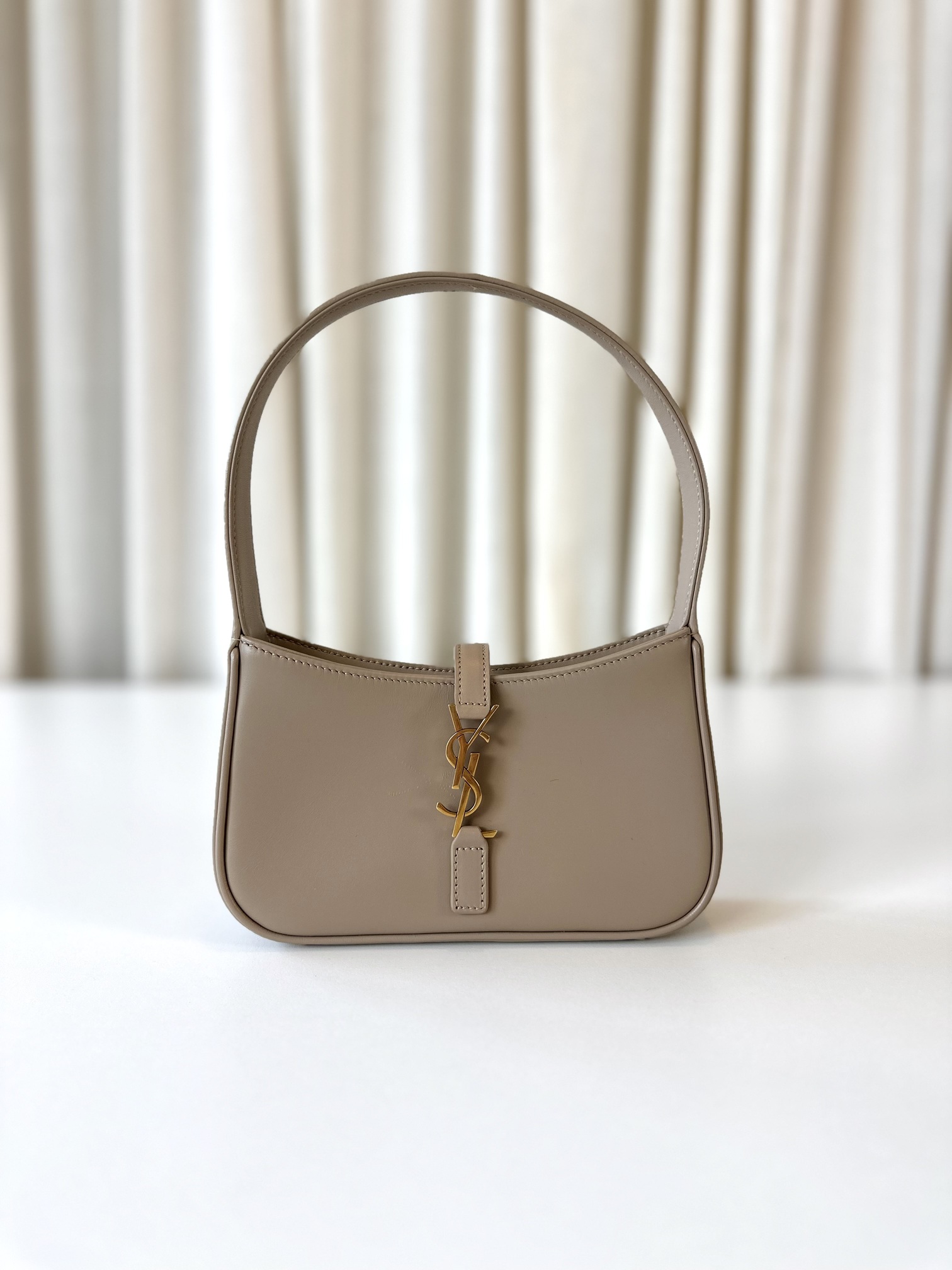 Saint Laurent mini hobo beige