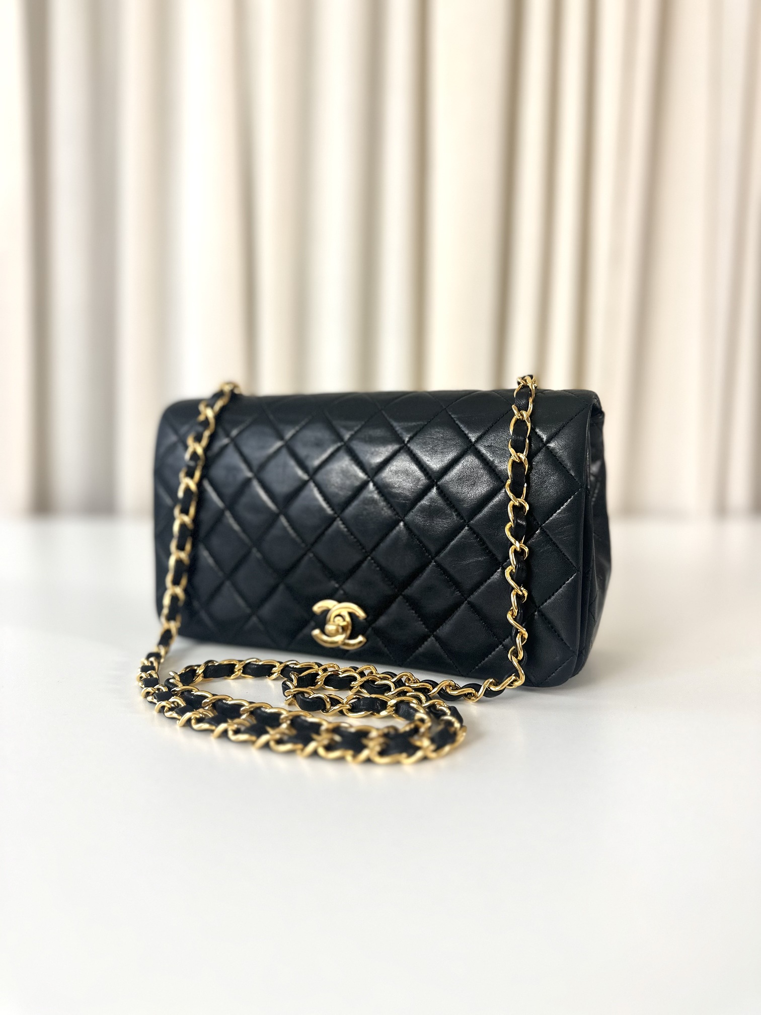 Chanel vintage full flap bag - Image 2