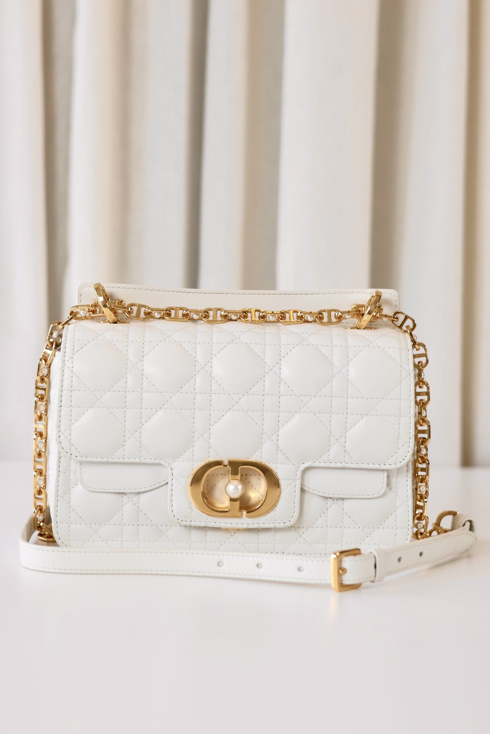 Dior Jolie top handle white - Image 2
