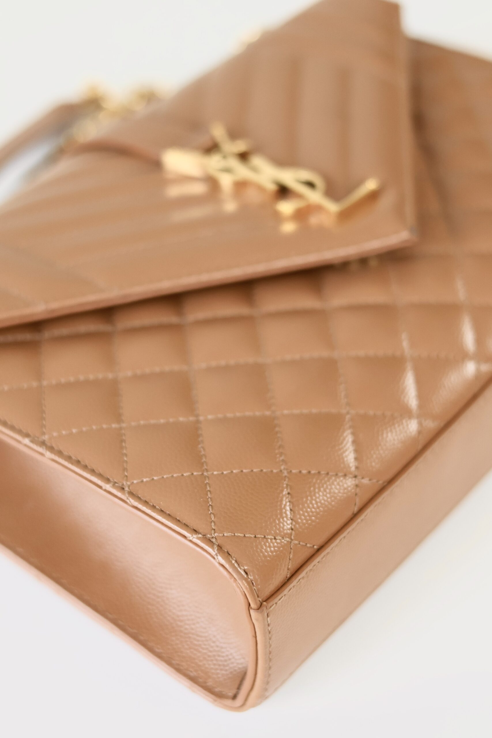 Saint Laurent envelope bag medium - Image 10