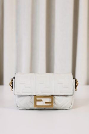Fendi Baquette mini white