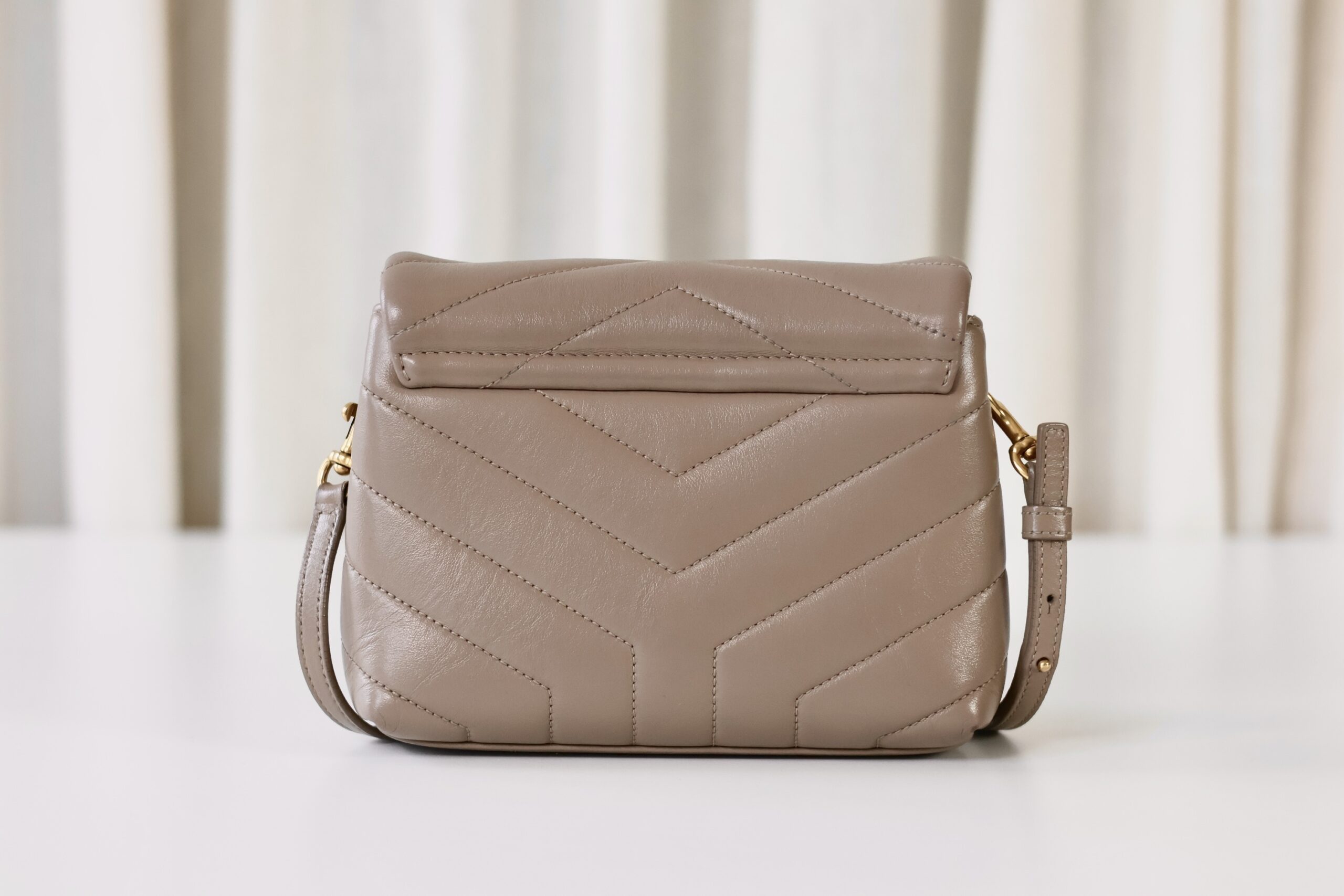 Saint Laurent Loulou toy beige - Image 4