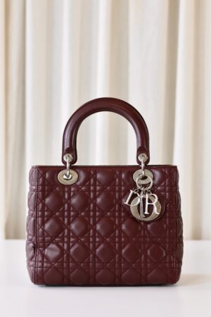 Lady Dior medium aubergine