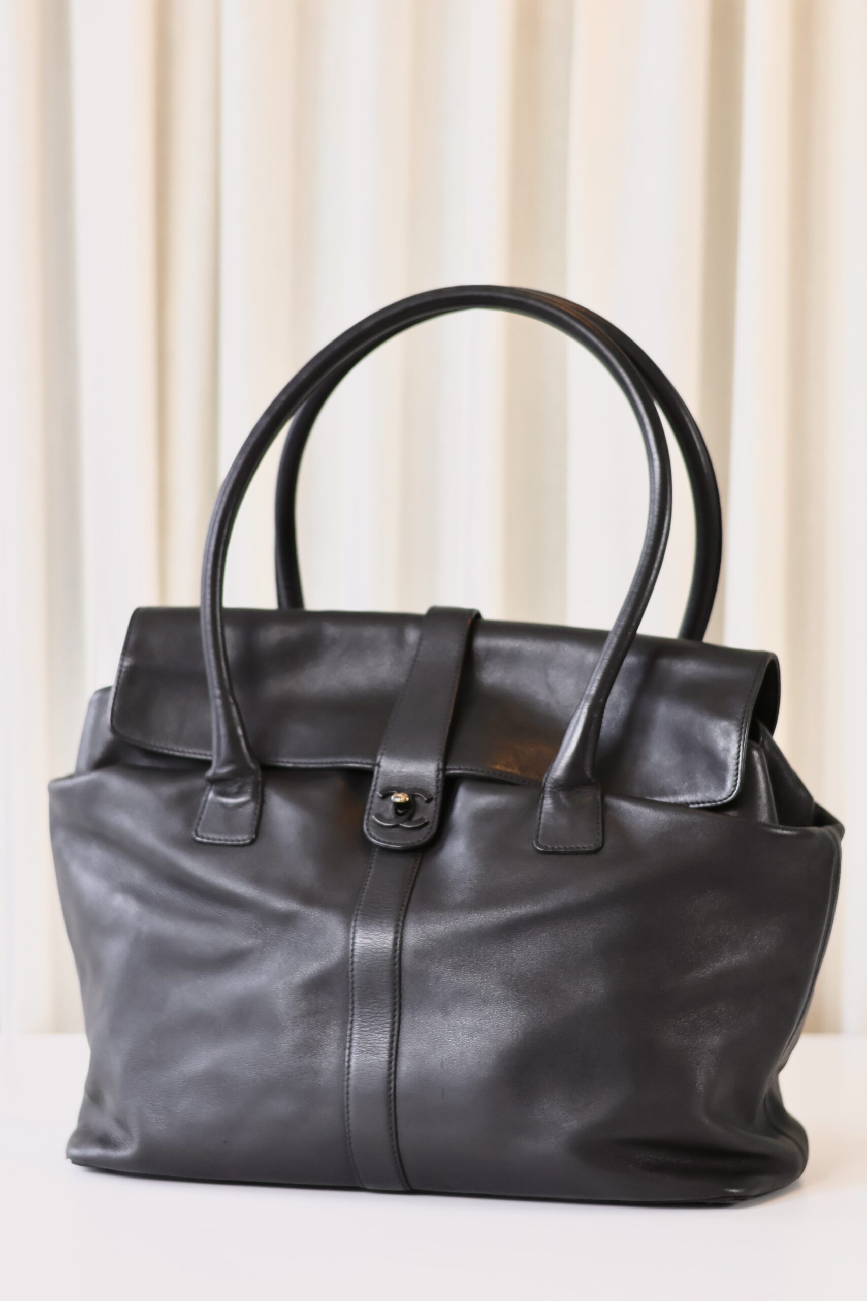 Chanel So Black shoulder bag - Image 2