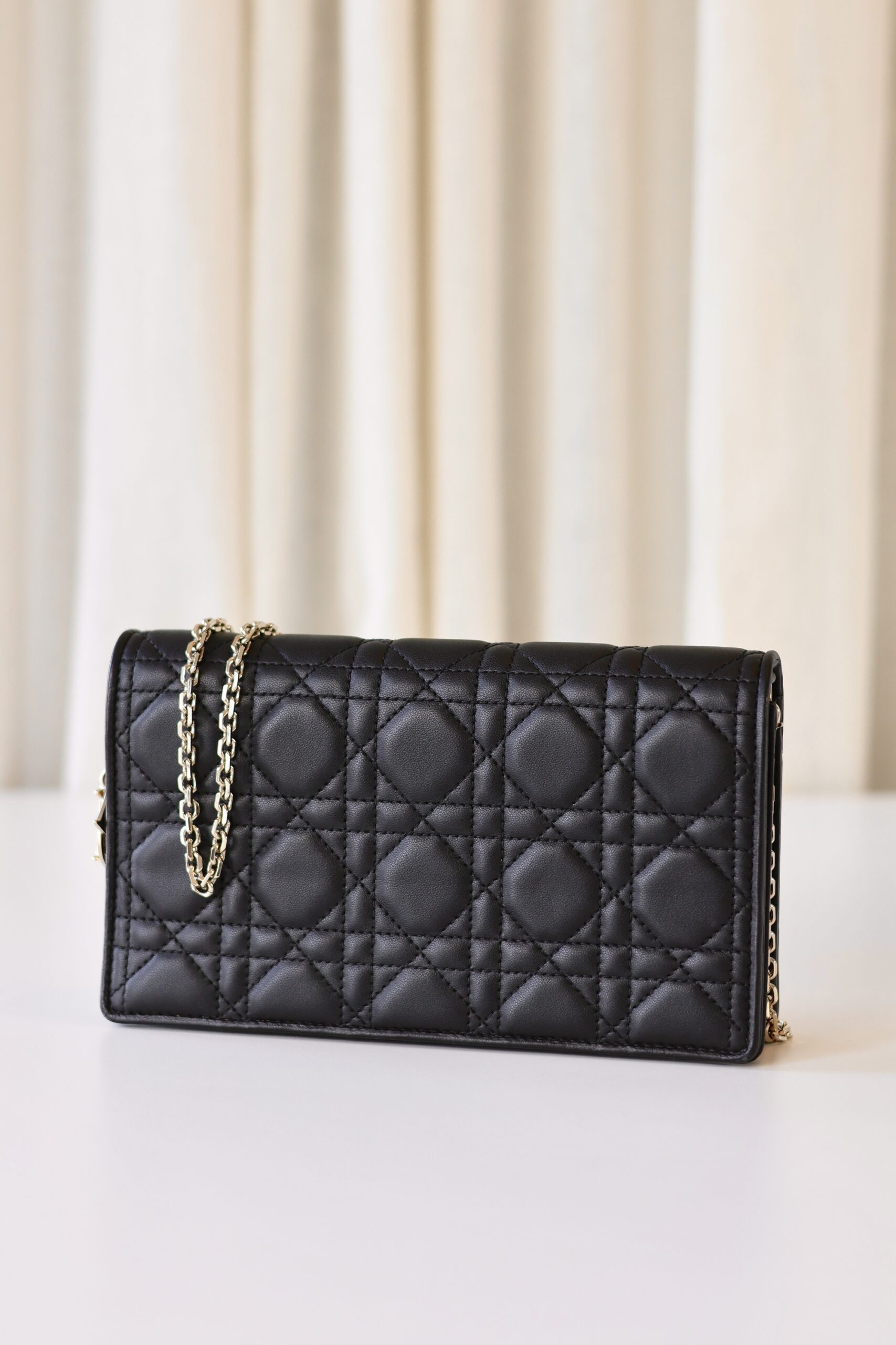 Lady Dior wallet on chain - Image 2