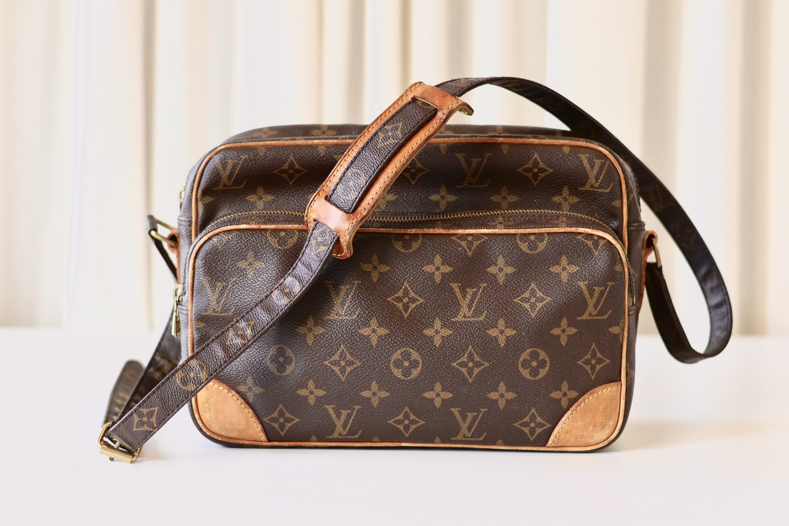 Louis Vuitton crossbody bag monogram - Image 3