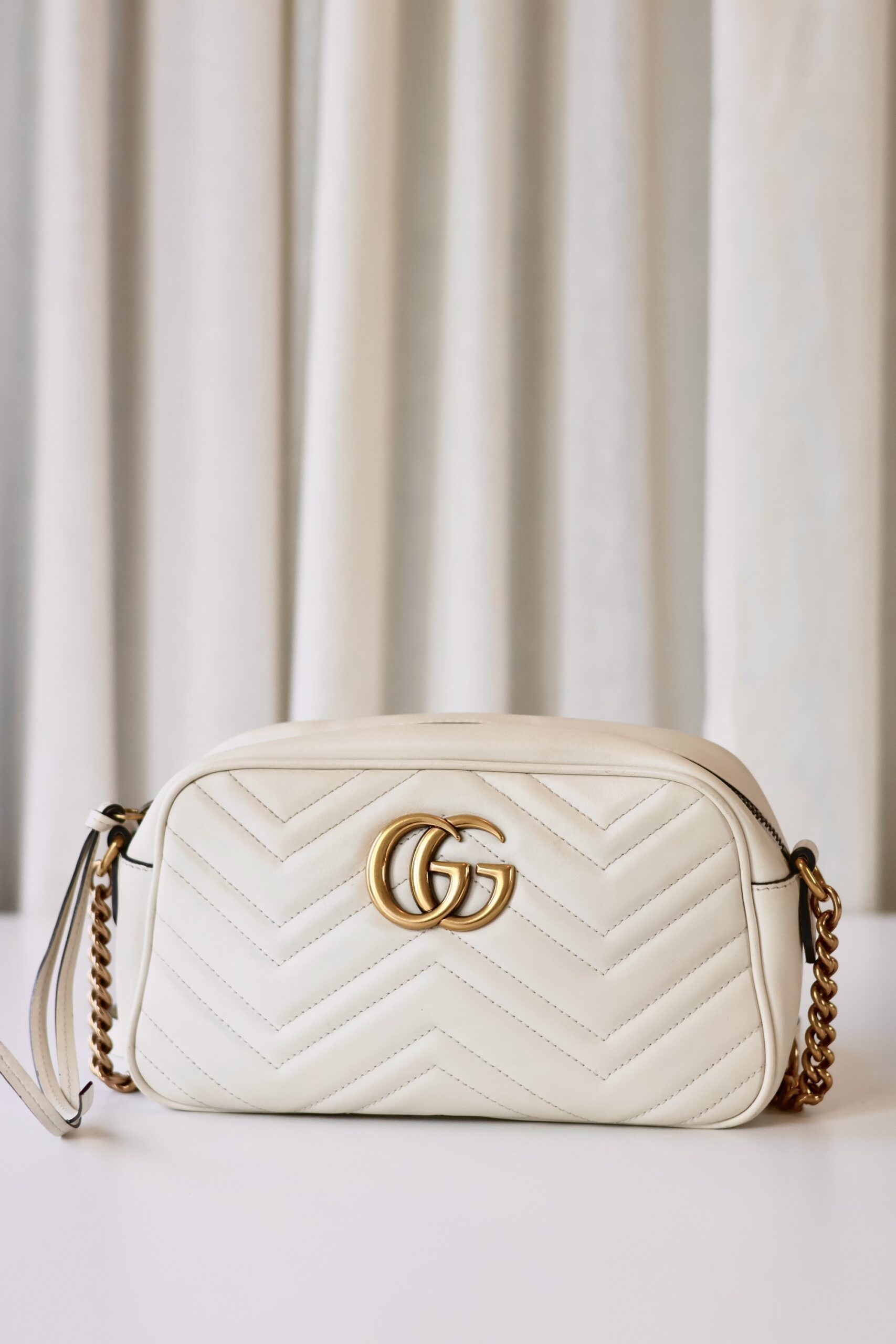 Gucci Marmont crossbody white - Image 2